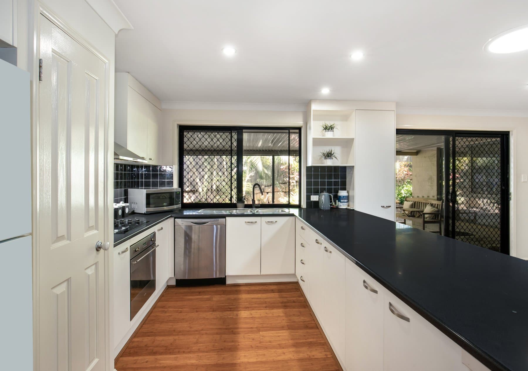 28 Grange Place, Moggill - Image 1