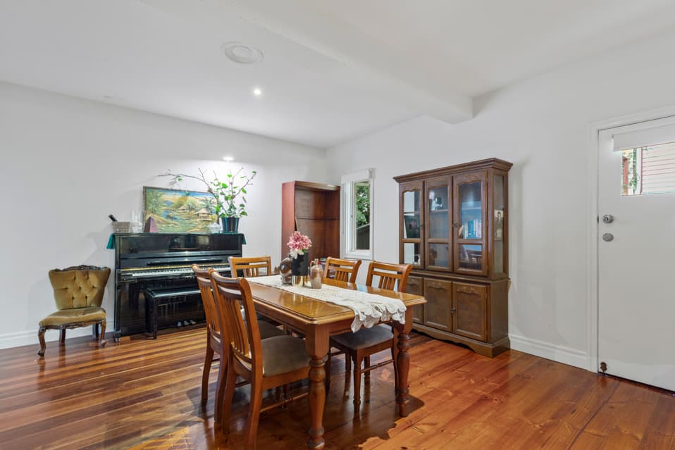 1/116 Gailey Road, St Lucia - Thumbnail 3