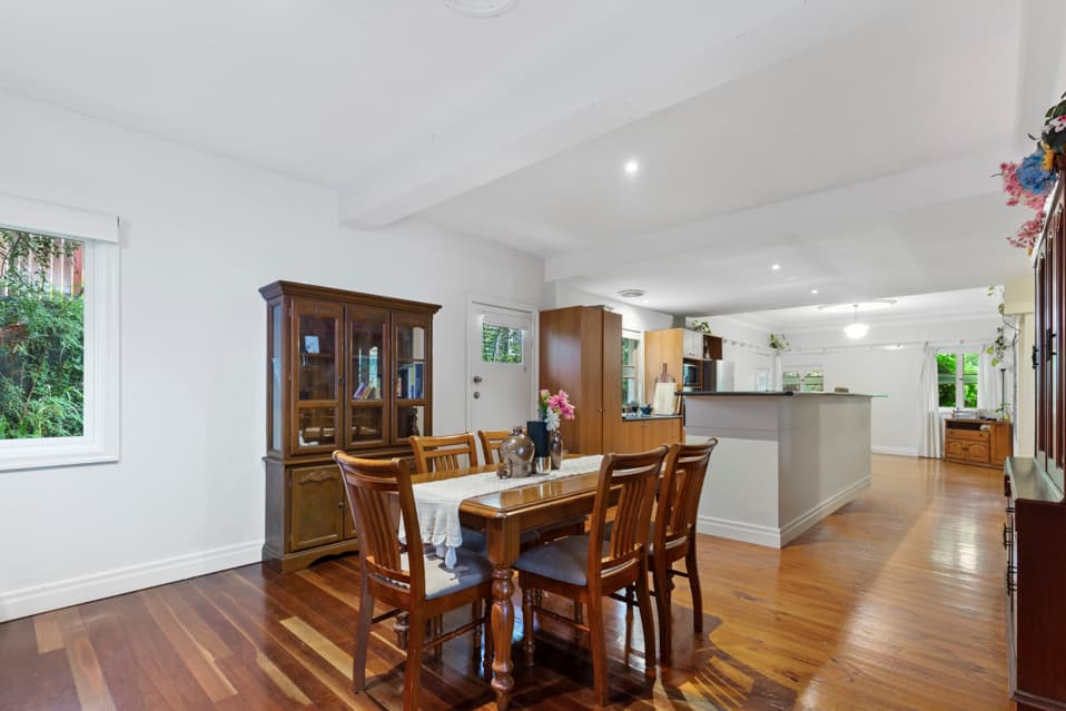 1/116 Gailey Road, St Lucia - Thumbnail 2