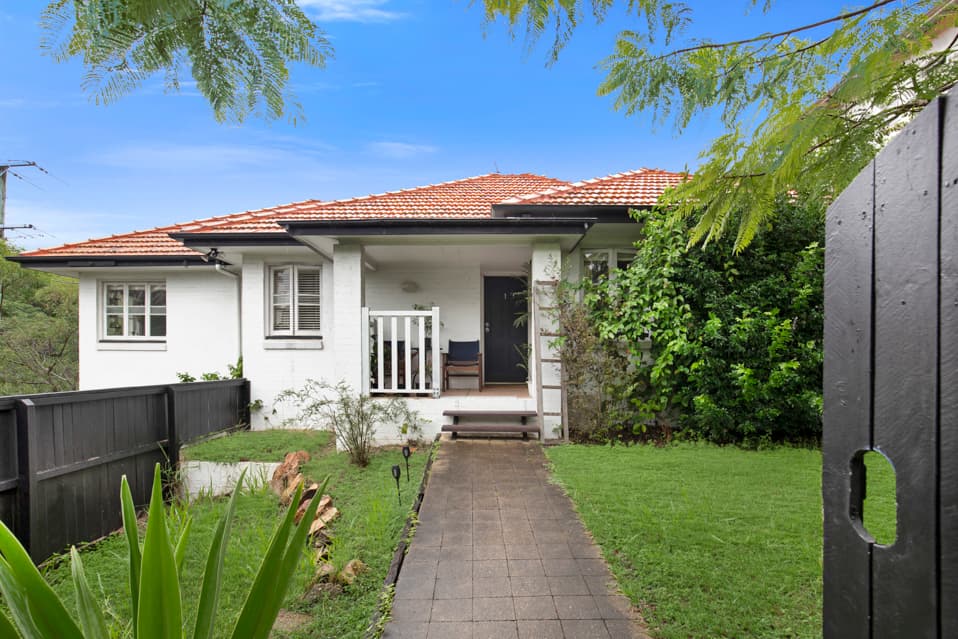1/116 Gailey Road, St Lucia - Image 1