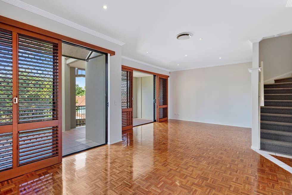 9/47 Indooroopilly R..., Taringa - Thumbnail 3