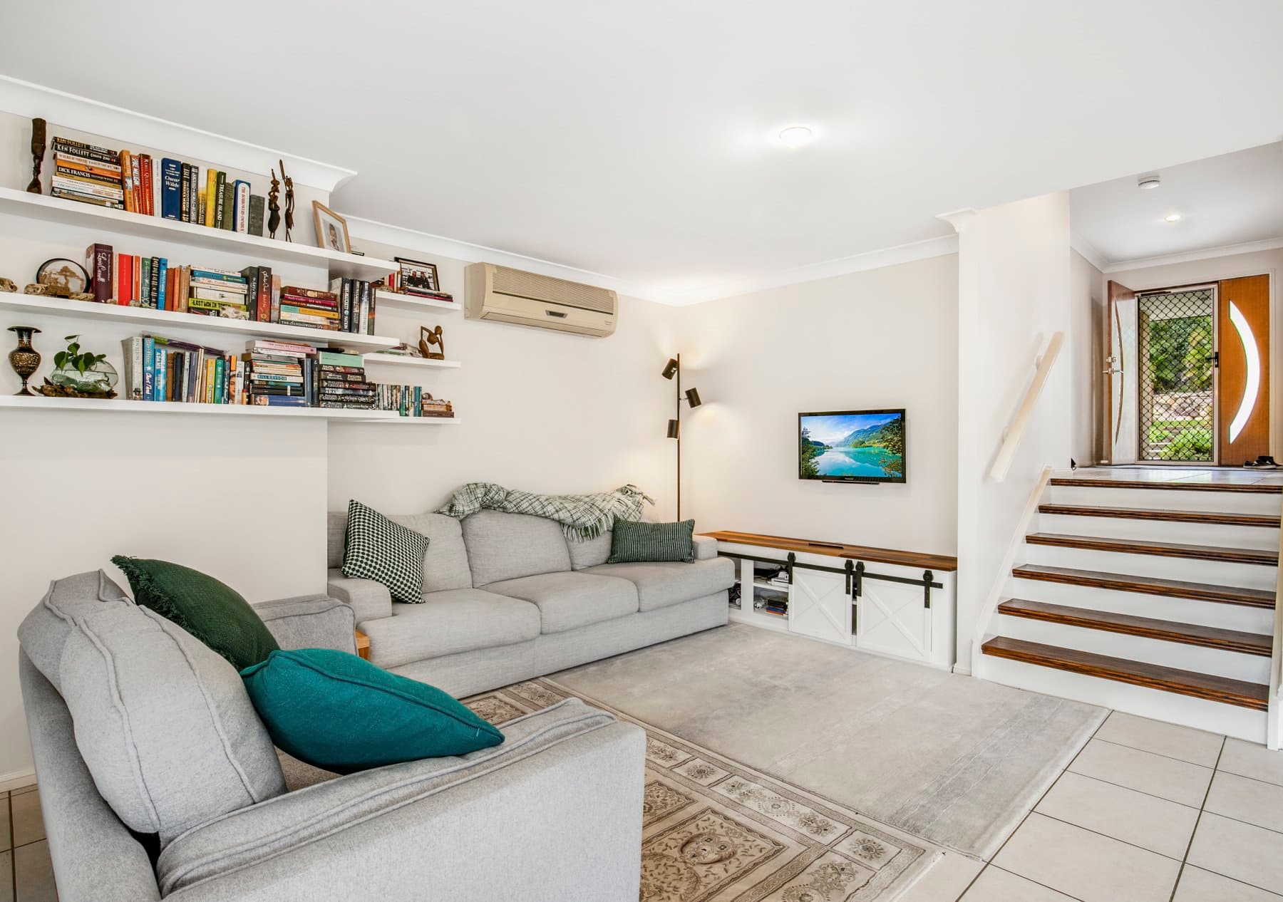 56A Lagoon Crescent, Bellbowrie - Thumbnail 3