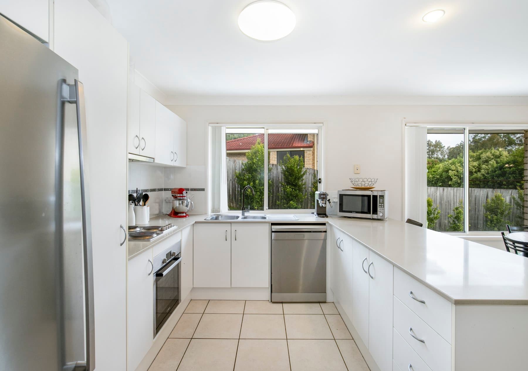 56A Lagoon Crescent, Bellbowrie - Thumbnail 2