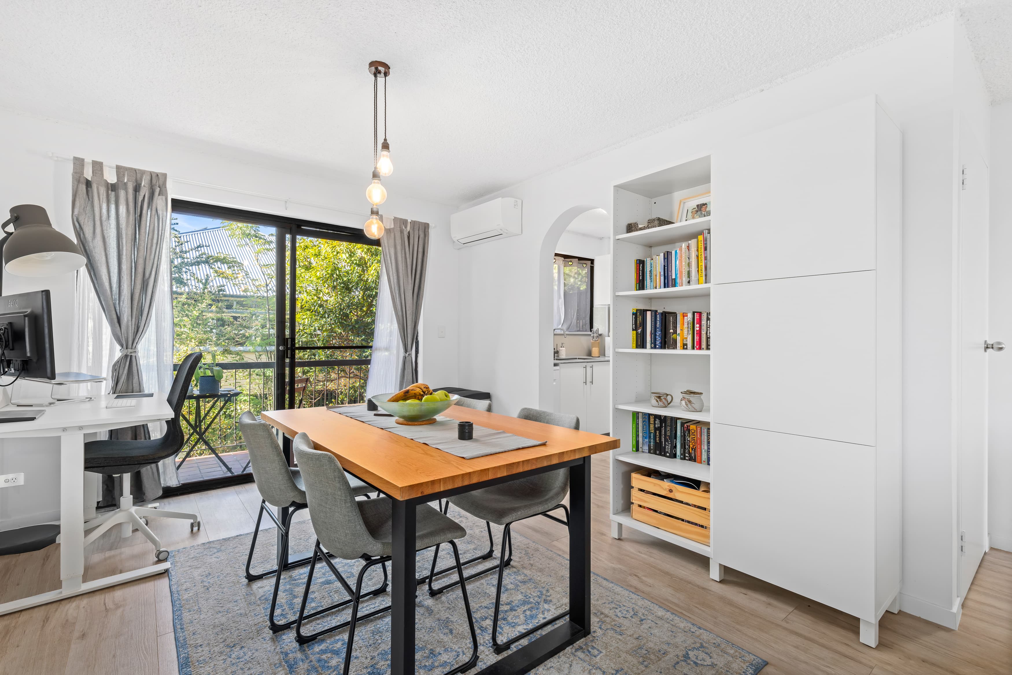 1/55 Central Avenue, Indooroopilly - Thumbnail 2
