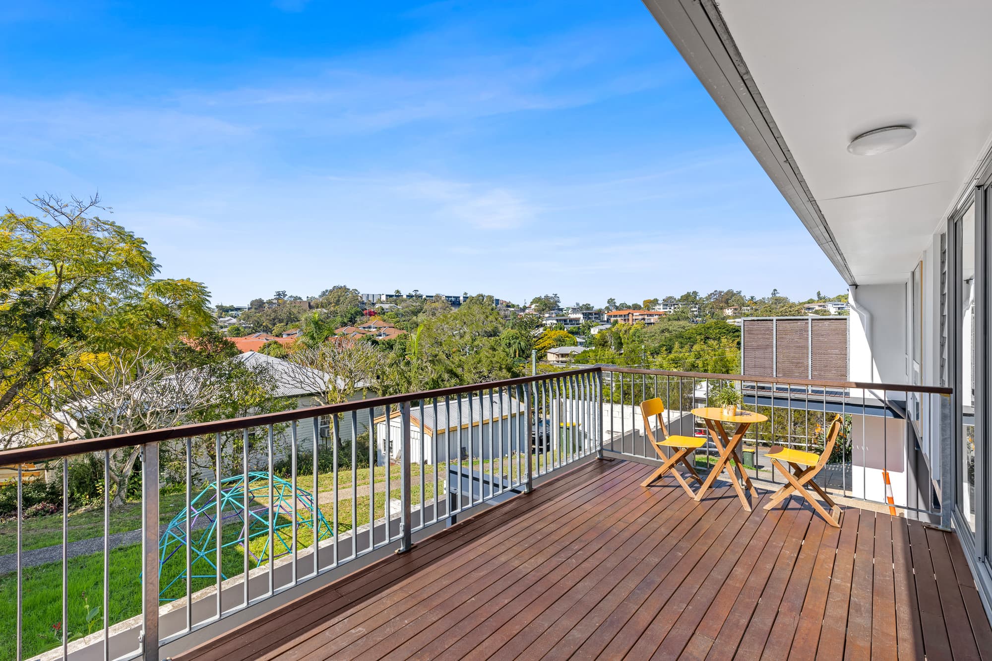 2/17 Oxford Terrace, Taringa - Image 1
