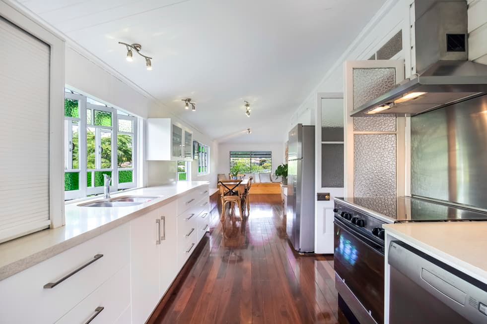 59 Ellerslie Crescen..., Taringa - Thumbnail 5