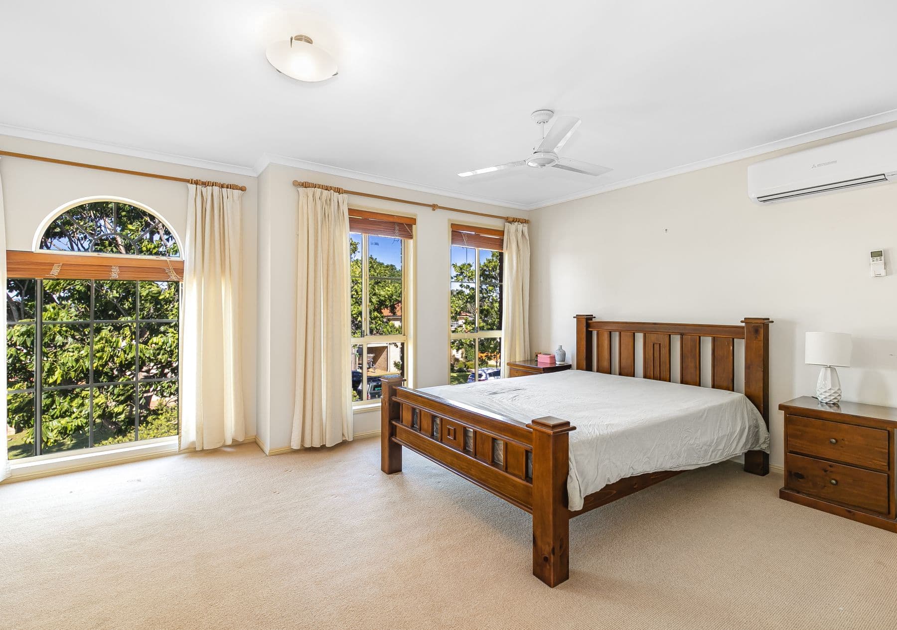 15 Crestwood Place, Moggill - Thumbnail 8