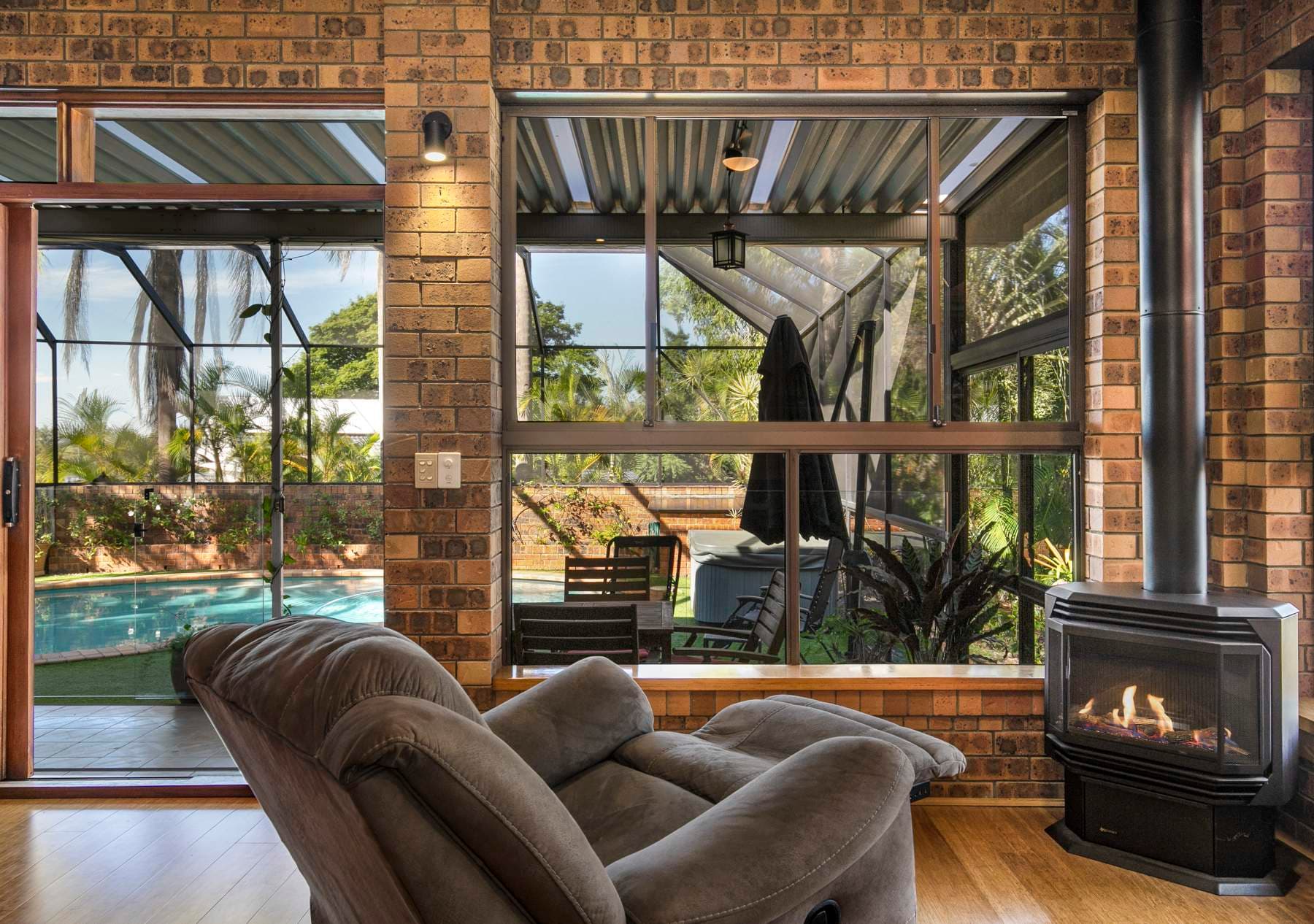 8 Photinia Place, Bellbowrie - Thumbnail 4