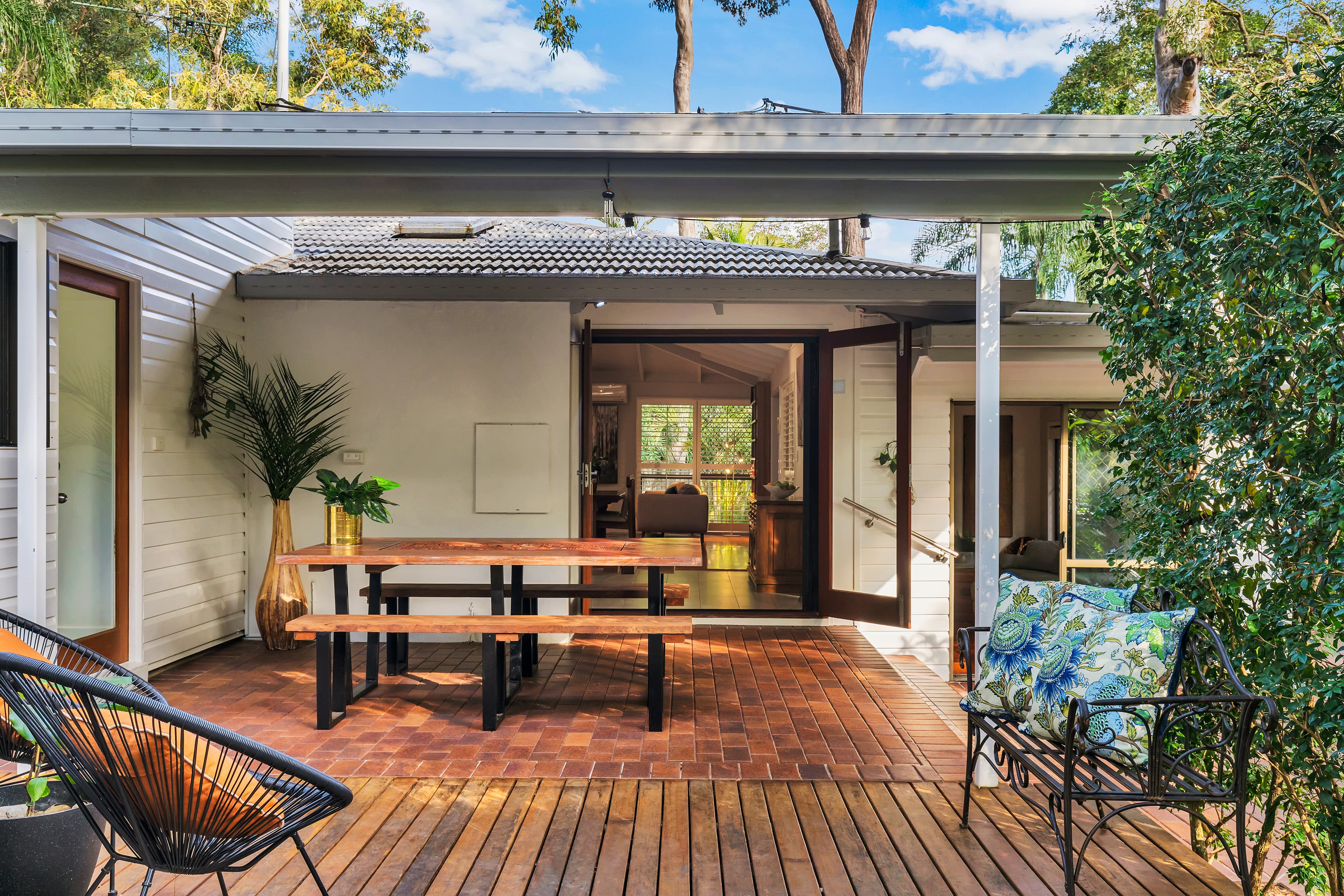 65 Chapel Hill Road, Chapel Hill - Thumbnail 2