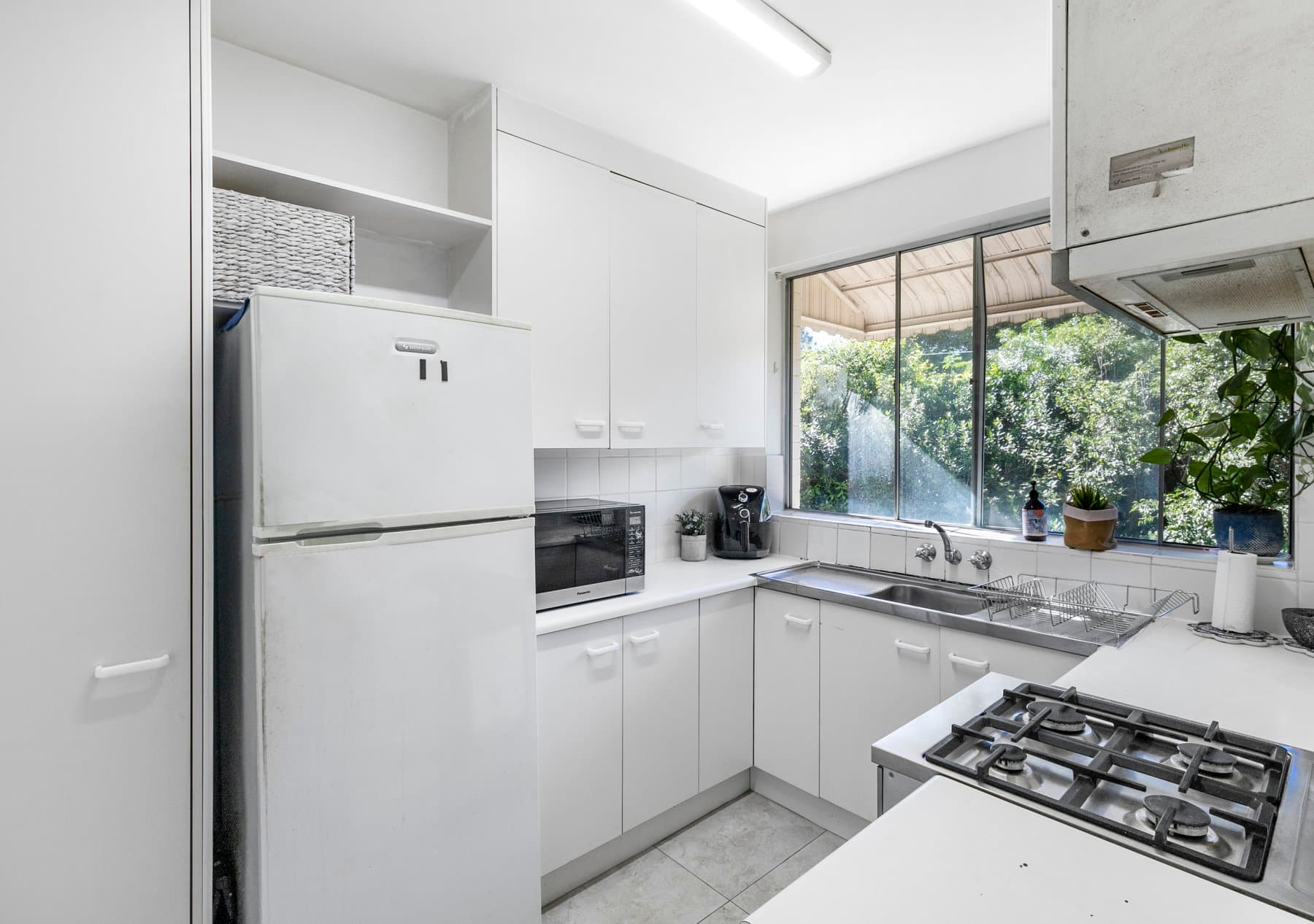 1/101 Harts Road, Indooroopilly - Thumbnail 4