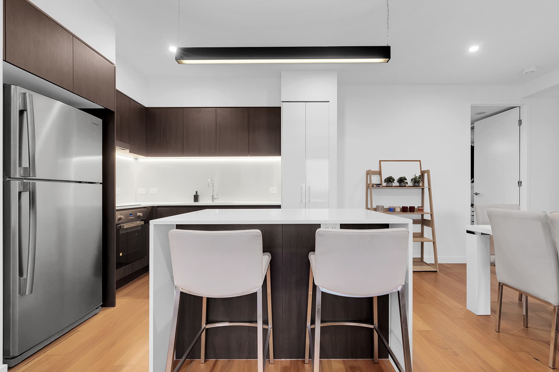 407/133 Clarence Roa..., Indooroopilly - Thumbnail 2