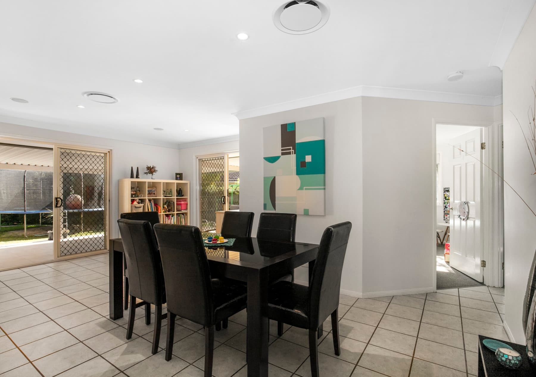 68A Lagoon Crescent, Bellbowrie - Thumbnail 3