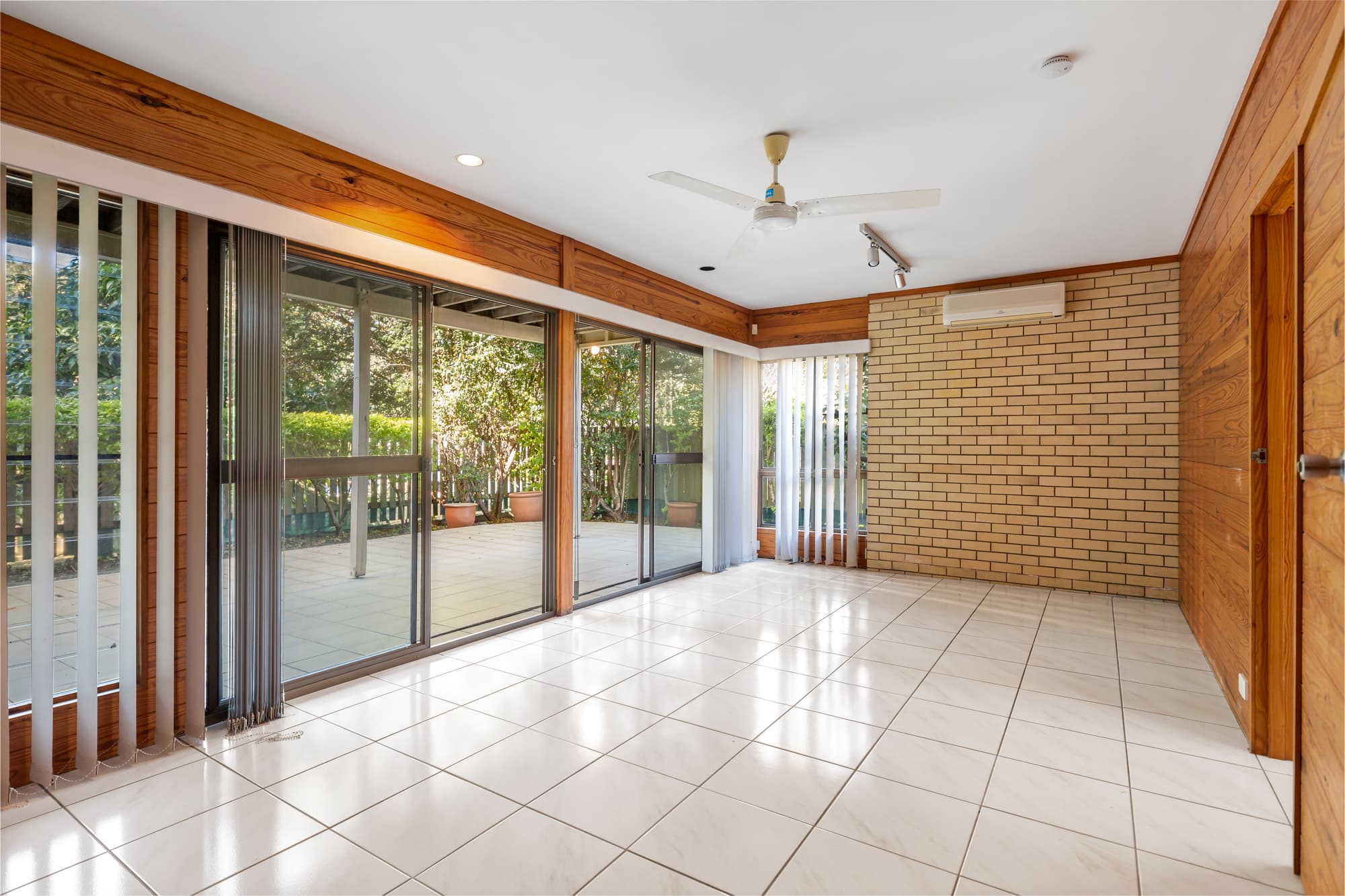 7 Alenola Street, Chapel Hill - Thumbnail 3