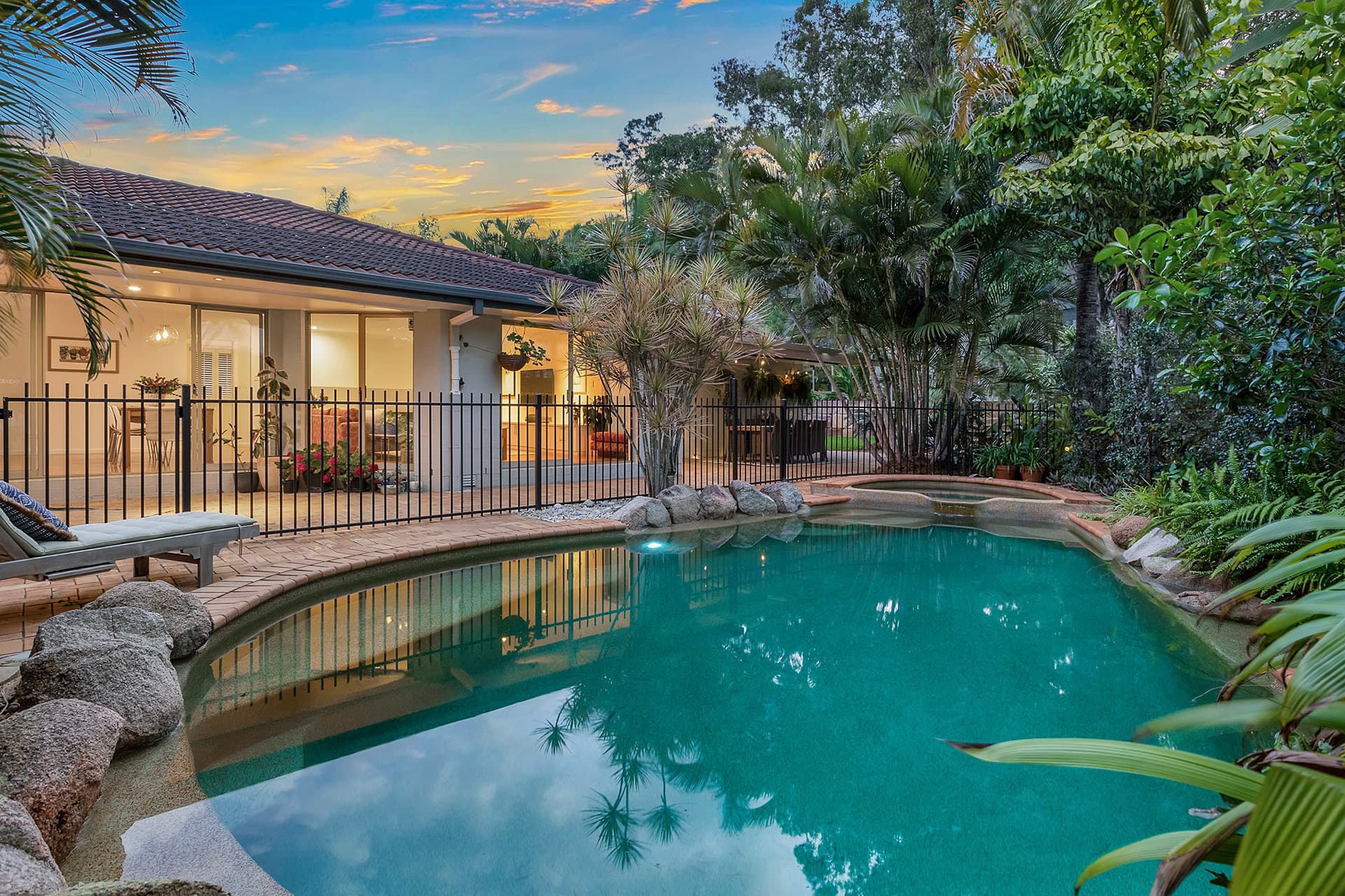 22 Binyara Street, Chapel Hill - Image 1