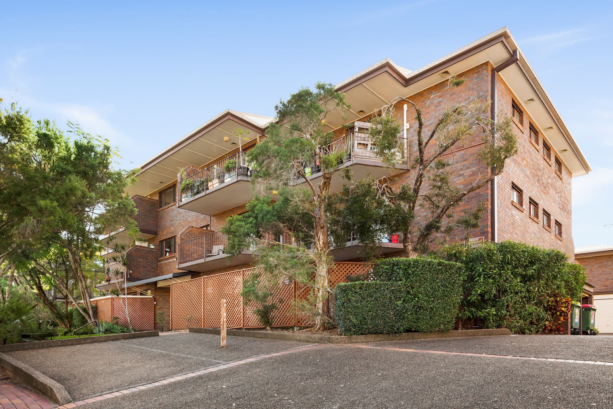 11/33 Maryvale Stree..., Toowong - Image 1
