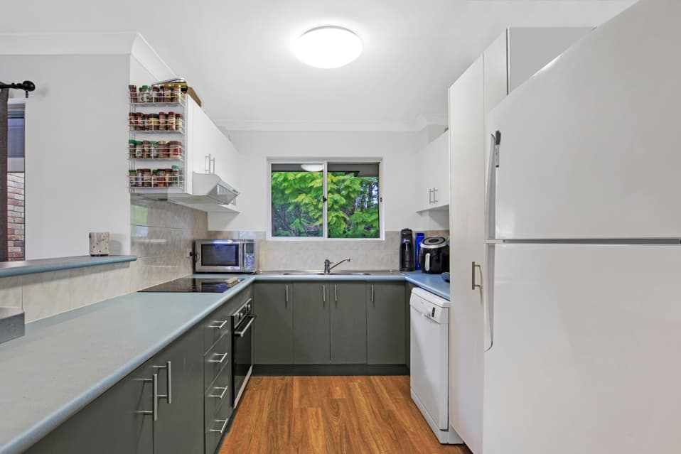 7/12 Auburn Terrace, Indooroopilly - Thumbnail 8