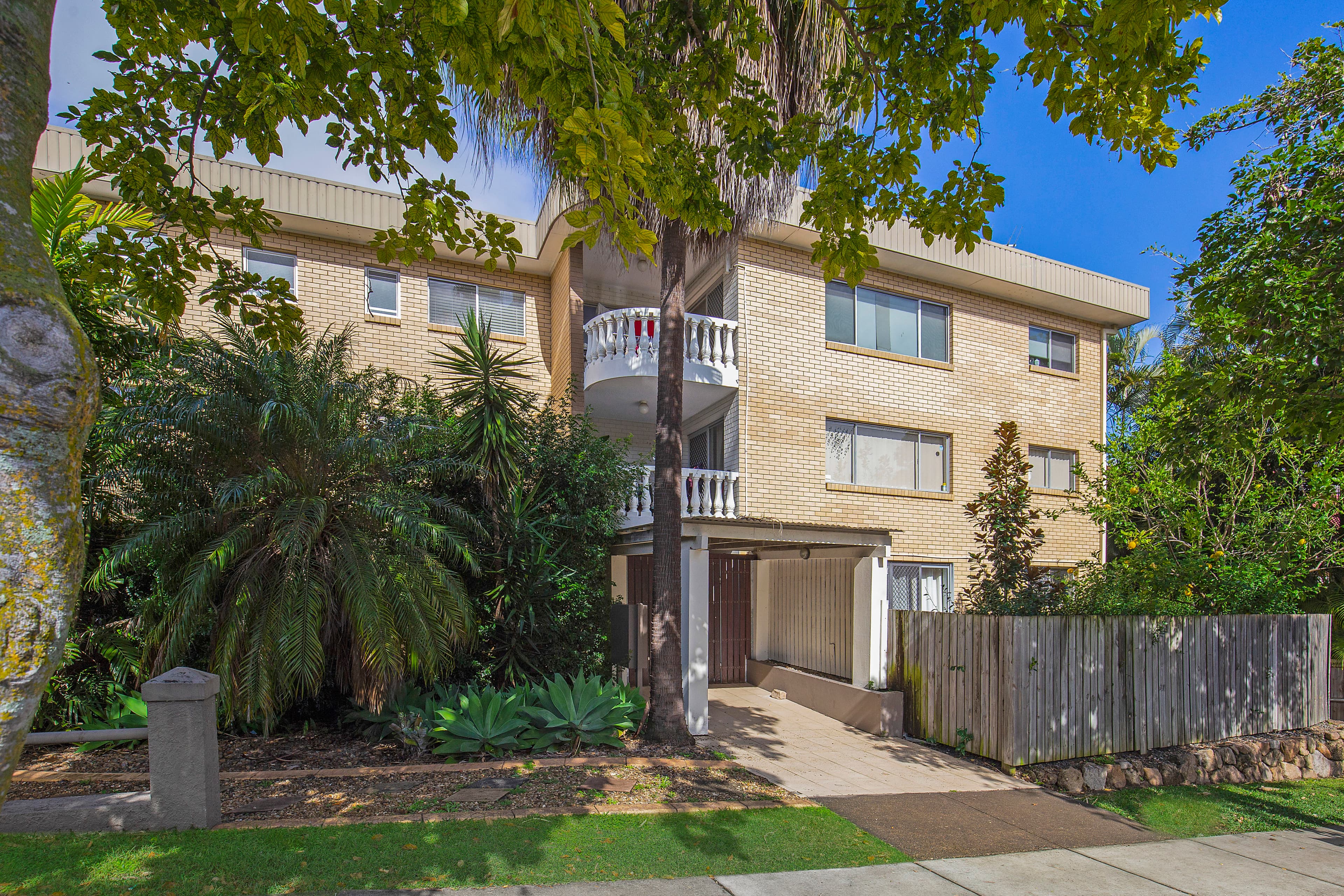11/32 Gordon Street, Milton - Thumbnail 2