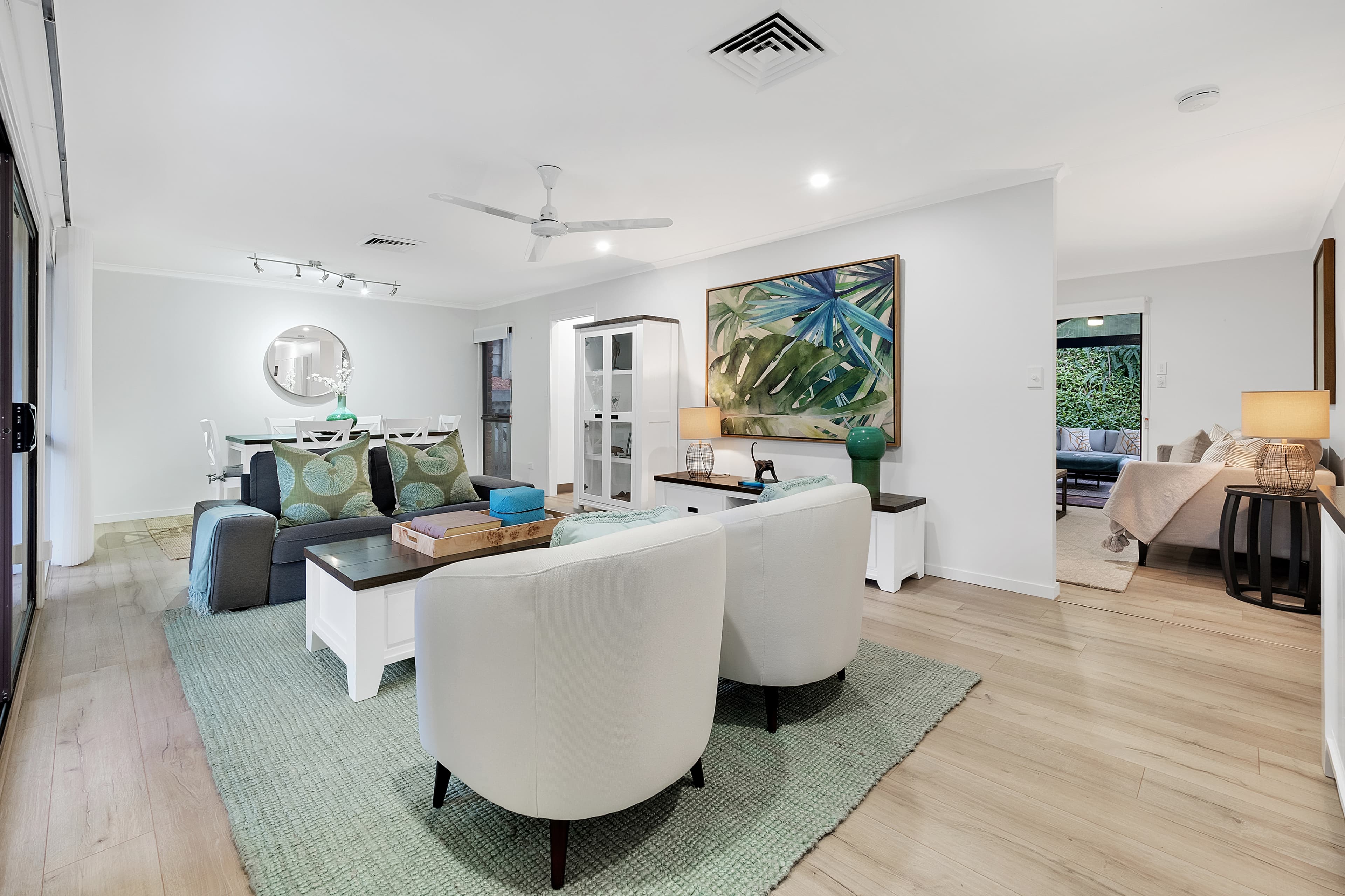 23 Burrumbuck Street, Chapel Hill - Thumbnail 2