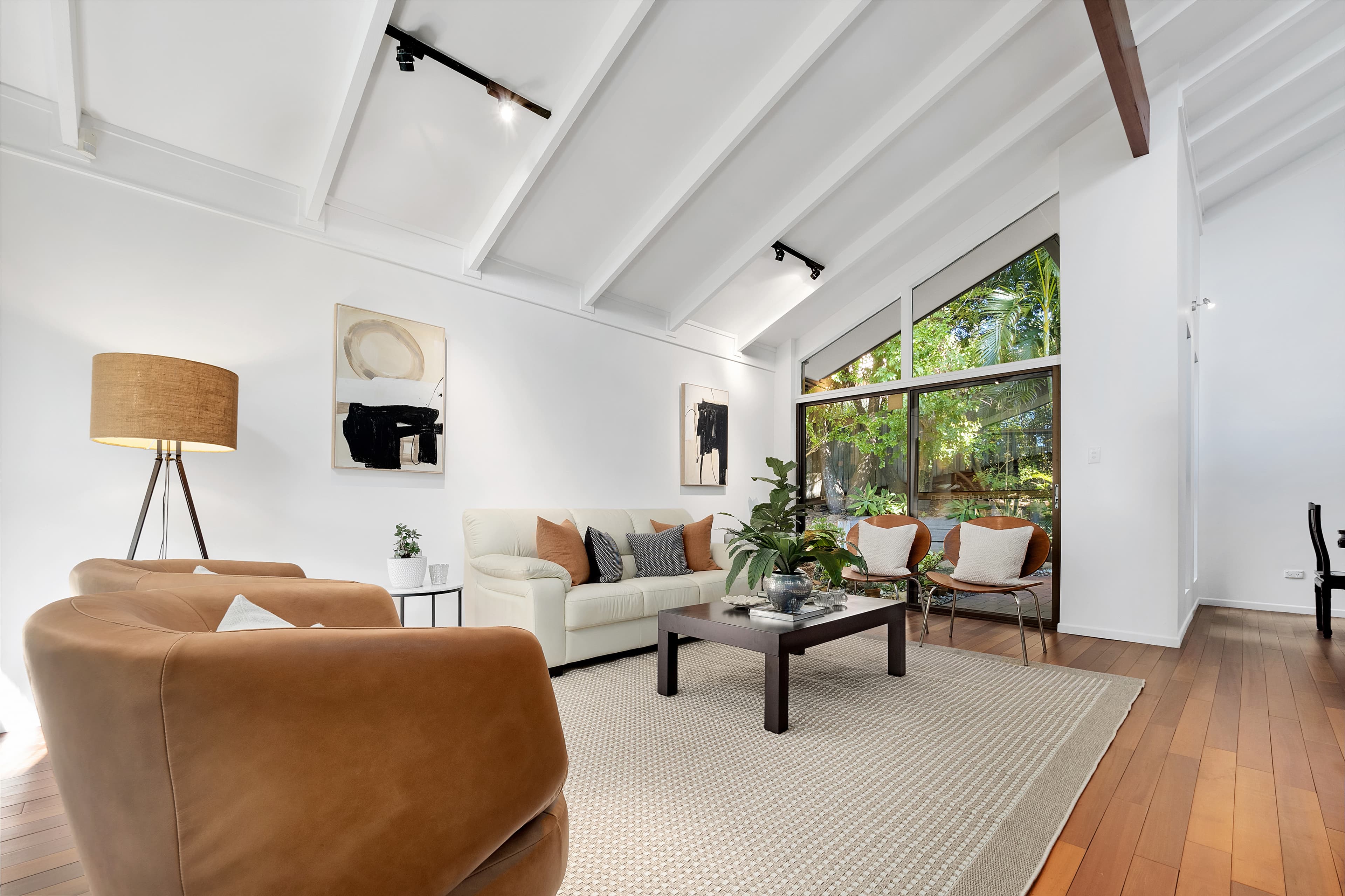 9 Peggy Place, Chapel Hill - Thumbnail 5