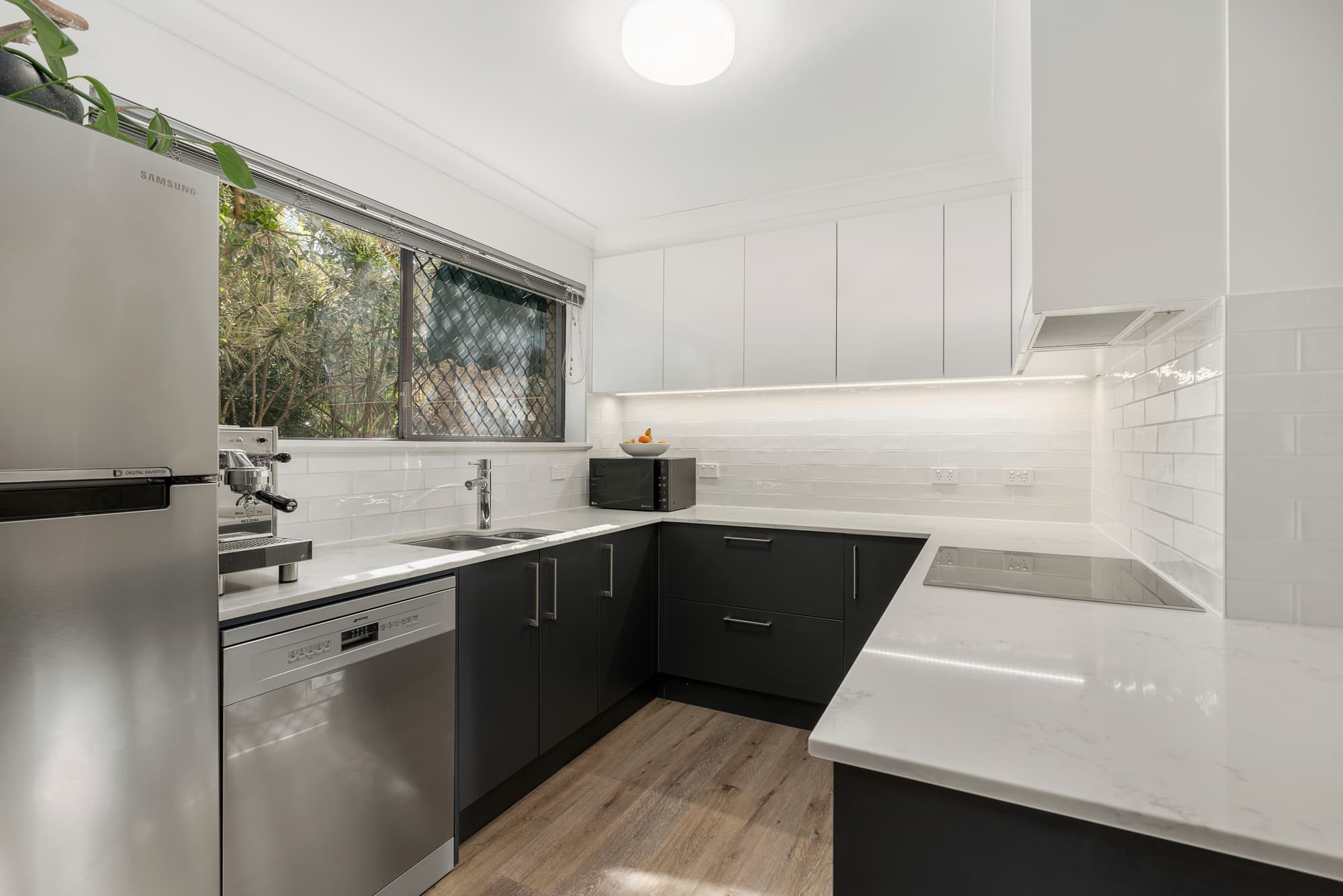 2/123 Central Avenue, Indooroopilly - Thumbnail 3