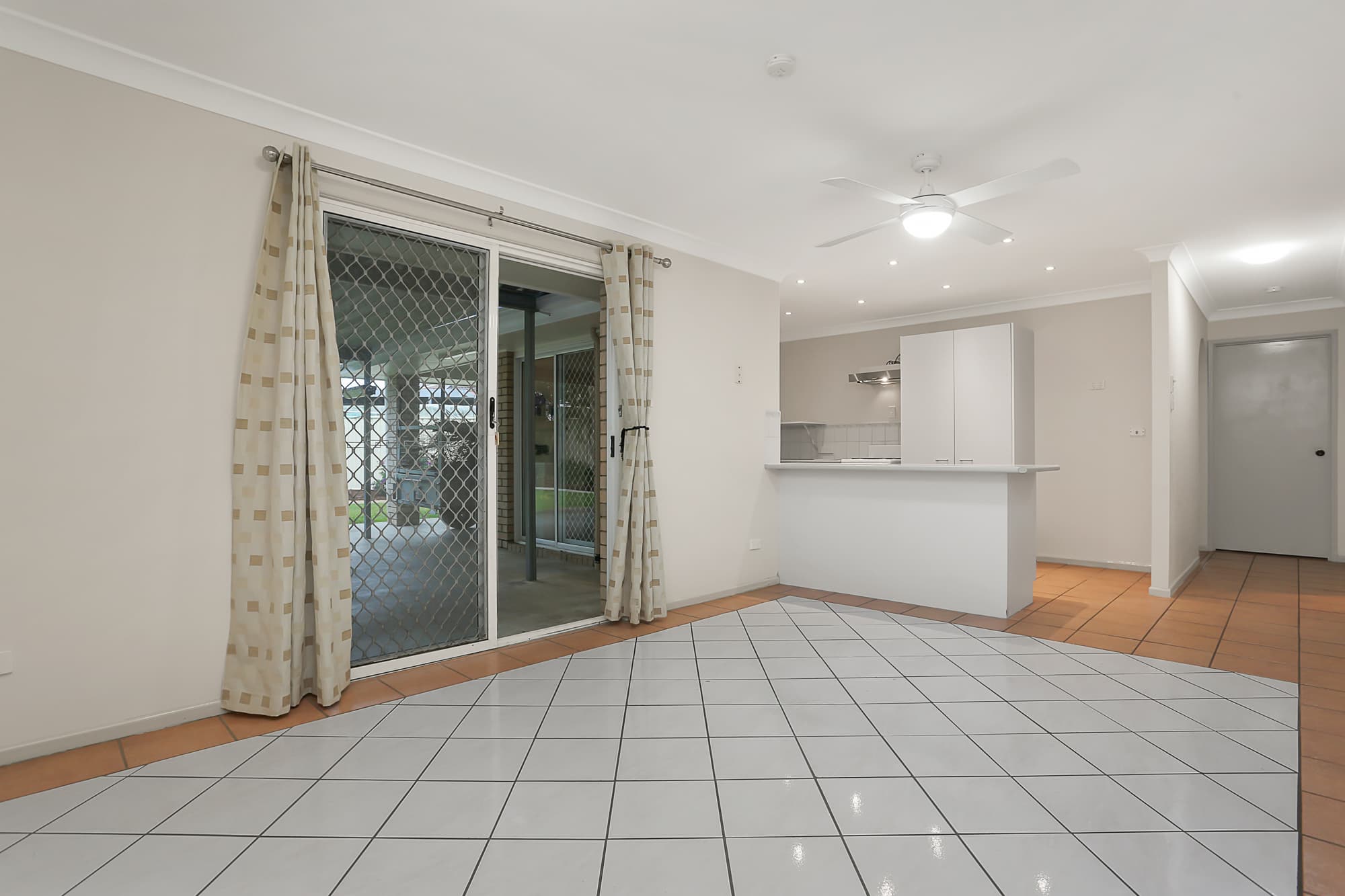 10 Paluma Court, Marsden - Thumbnail 4