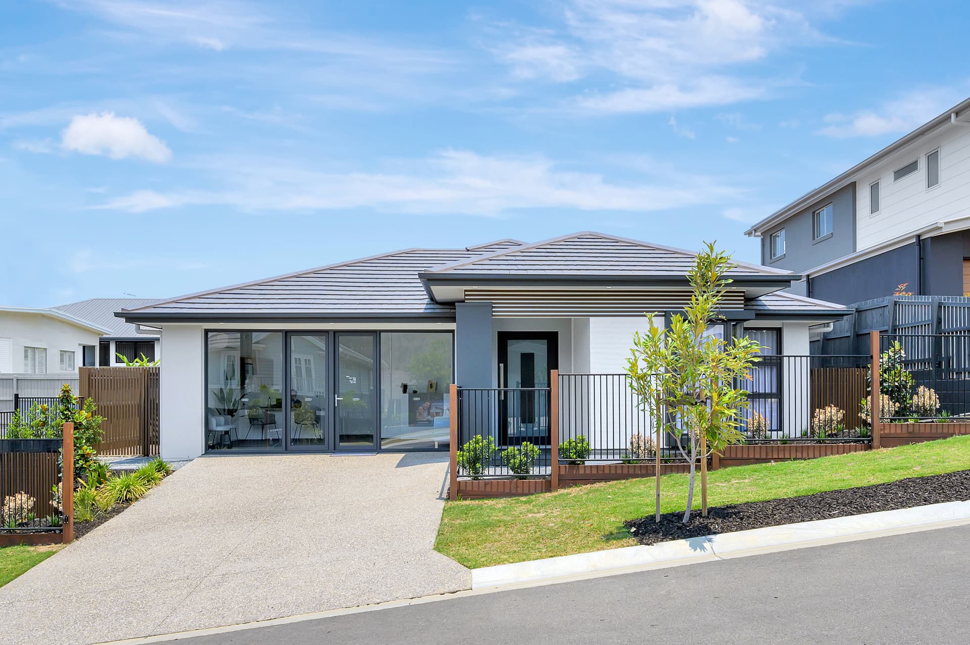 15 Houston Street, Spring Mountain - Image 1