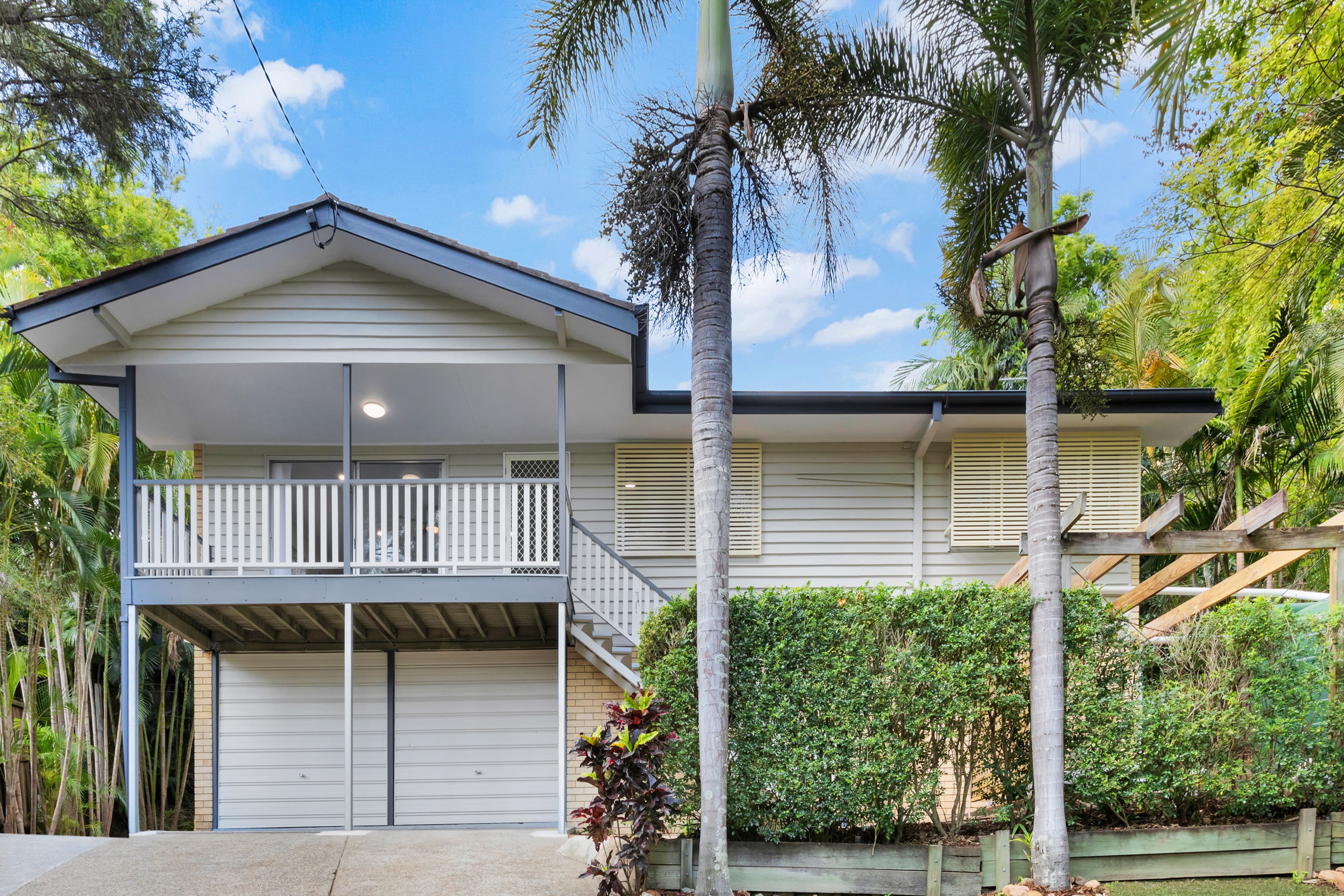 9 Whitian Street, Chapel Hill - Image 1