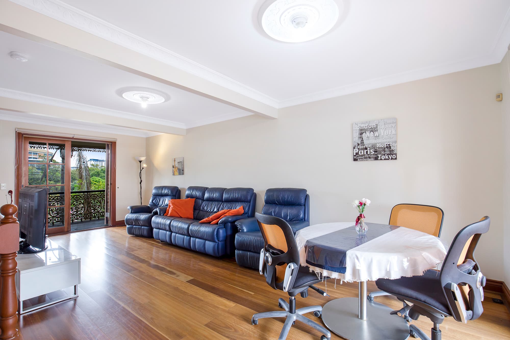 2/42 Grenier Street, Spring Hill - Thumbnail 3