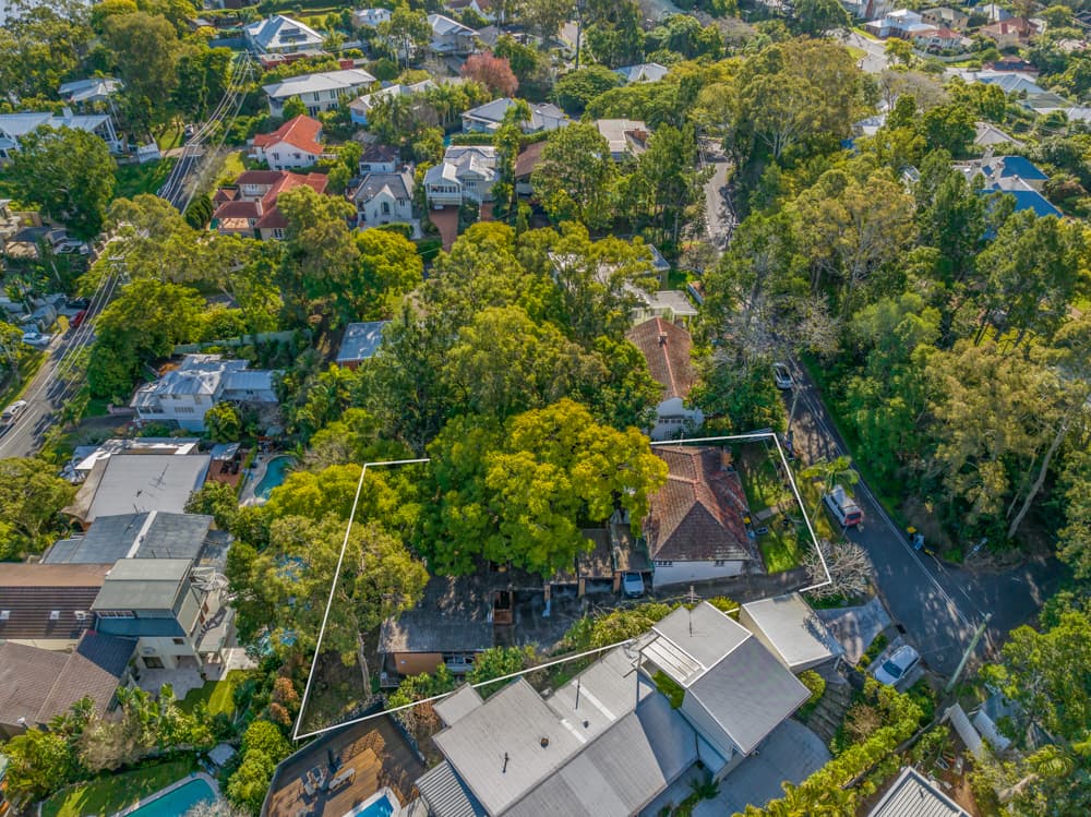 19 Lily Street, Indooroopilly - Thumbnail 4