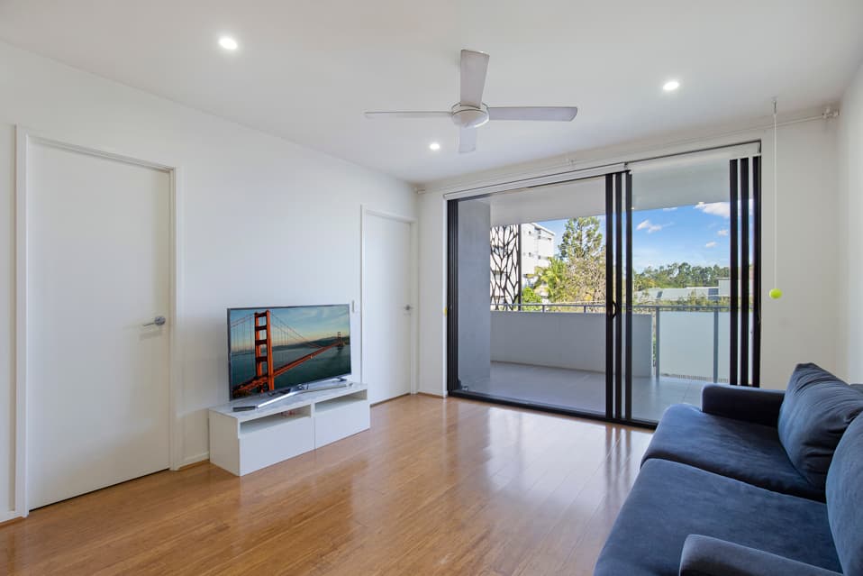 6/8 Mayhew Street, Sherwood - Thumbnail 3