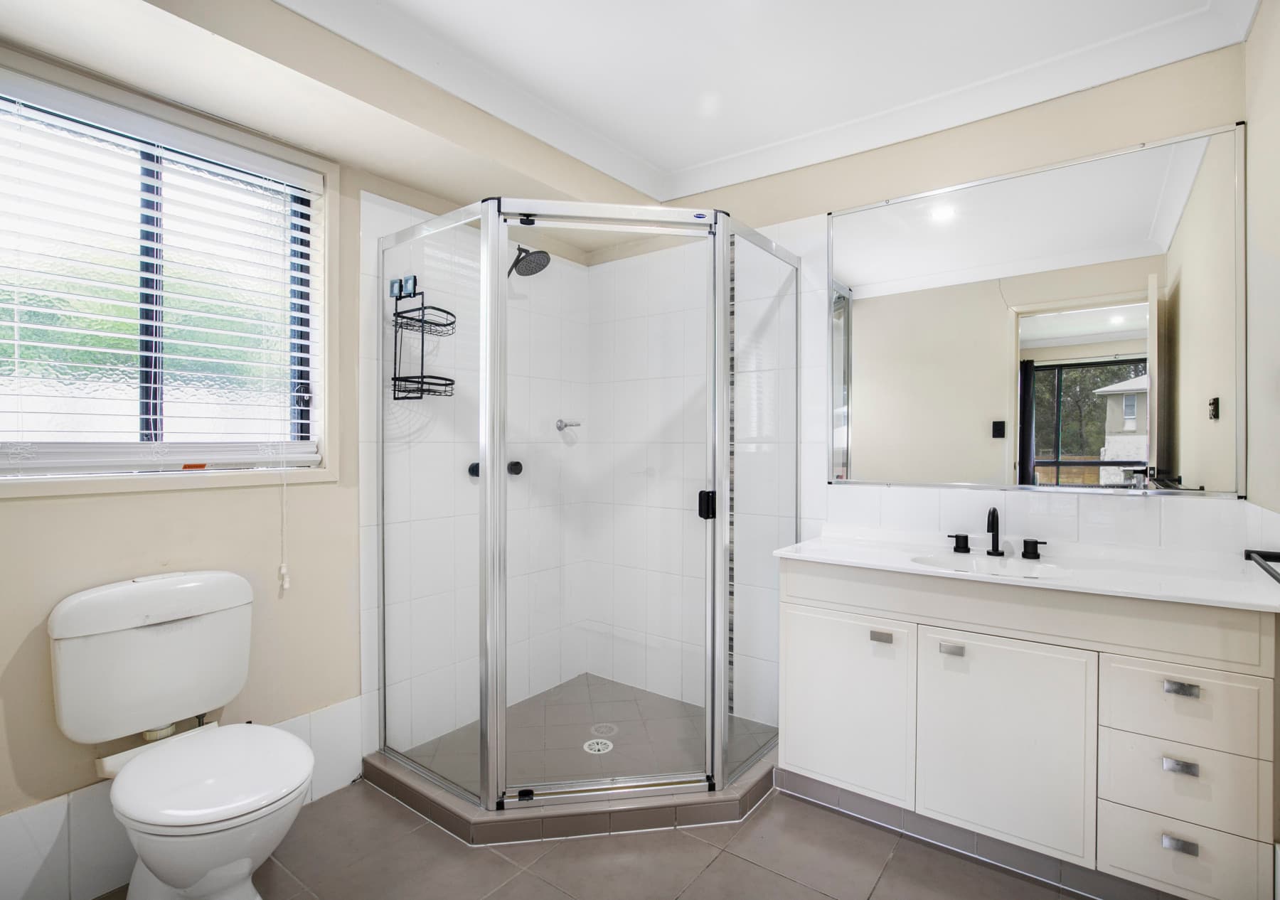 3 Barbara Court, Moggill - Thumbnail 5