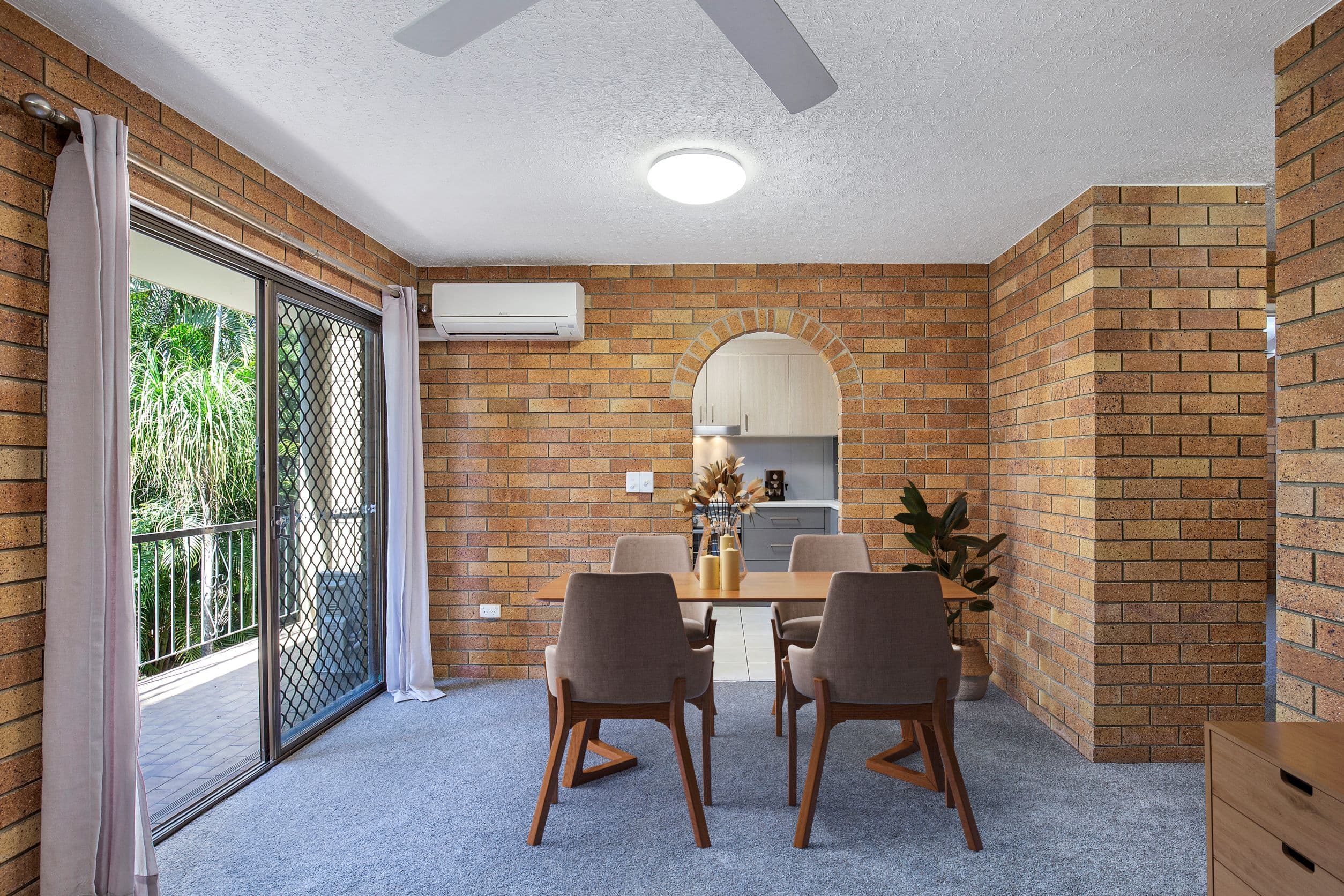2/37 Alpha Street, Taringa - Thumbnail 3