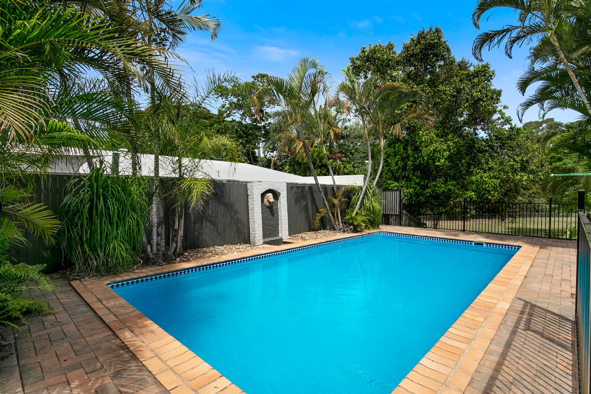 104 Burrendah Road, Jindalee - Thumbnail 2