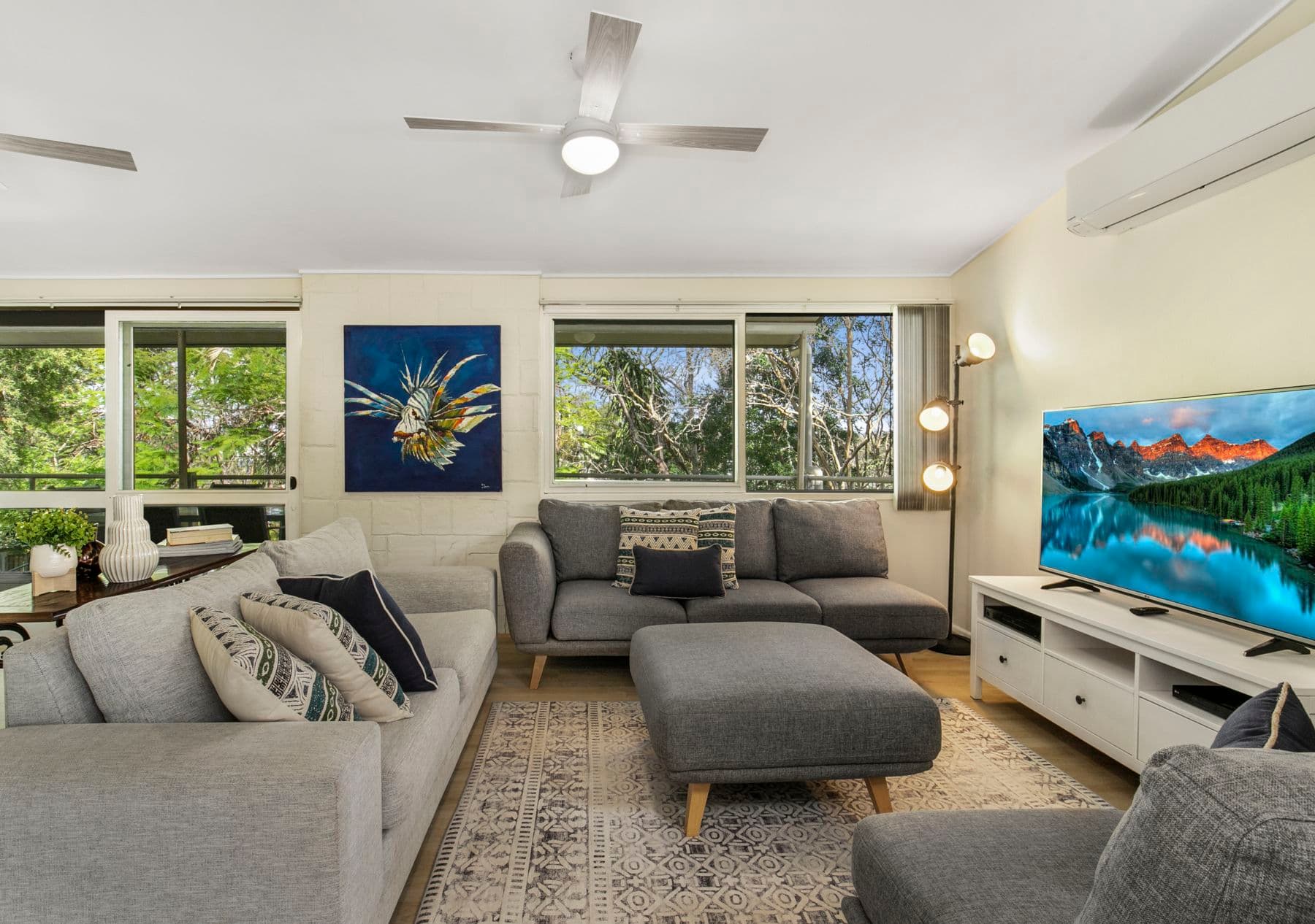 65 Kenmore Road, Kenmore - Thumbnail 2