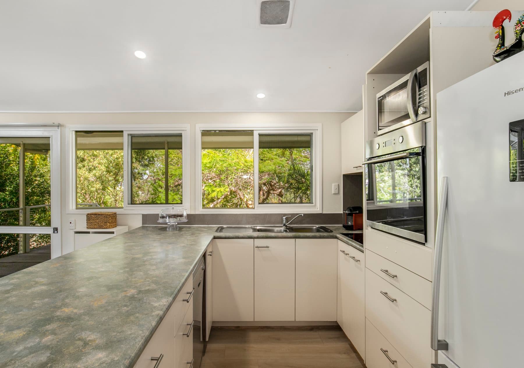 65 Kenmore Road, Kenmore - Image 1