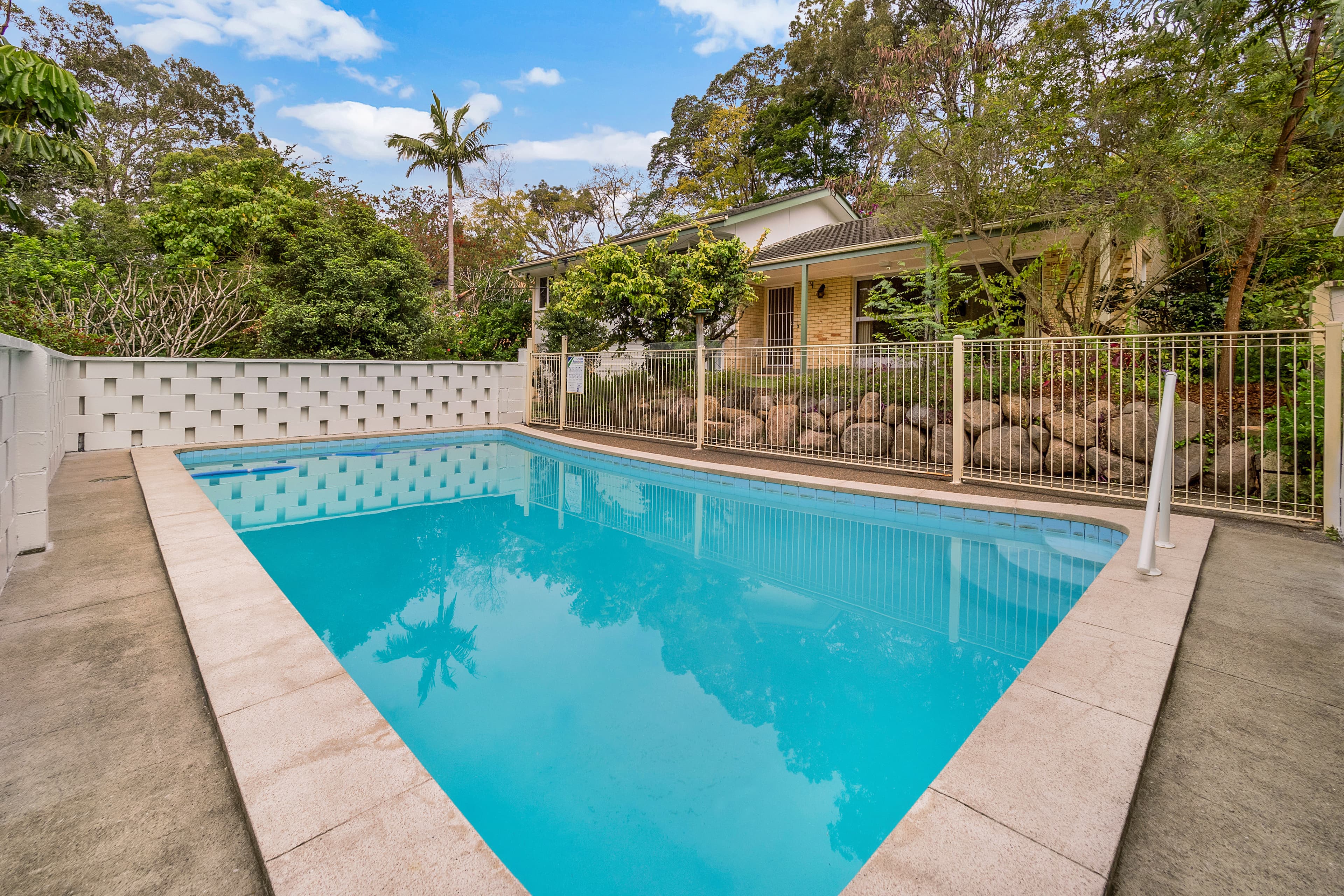94 Burbong Street, Chapel Hill - Thumbnail 2