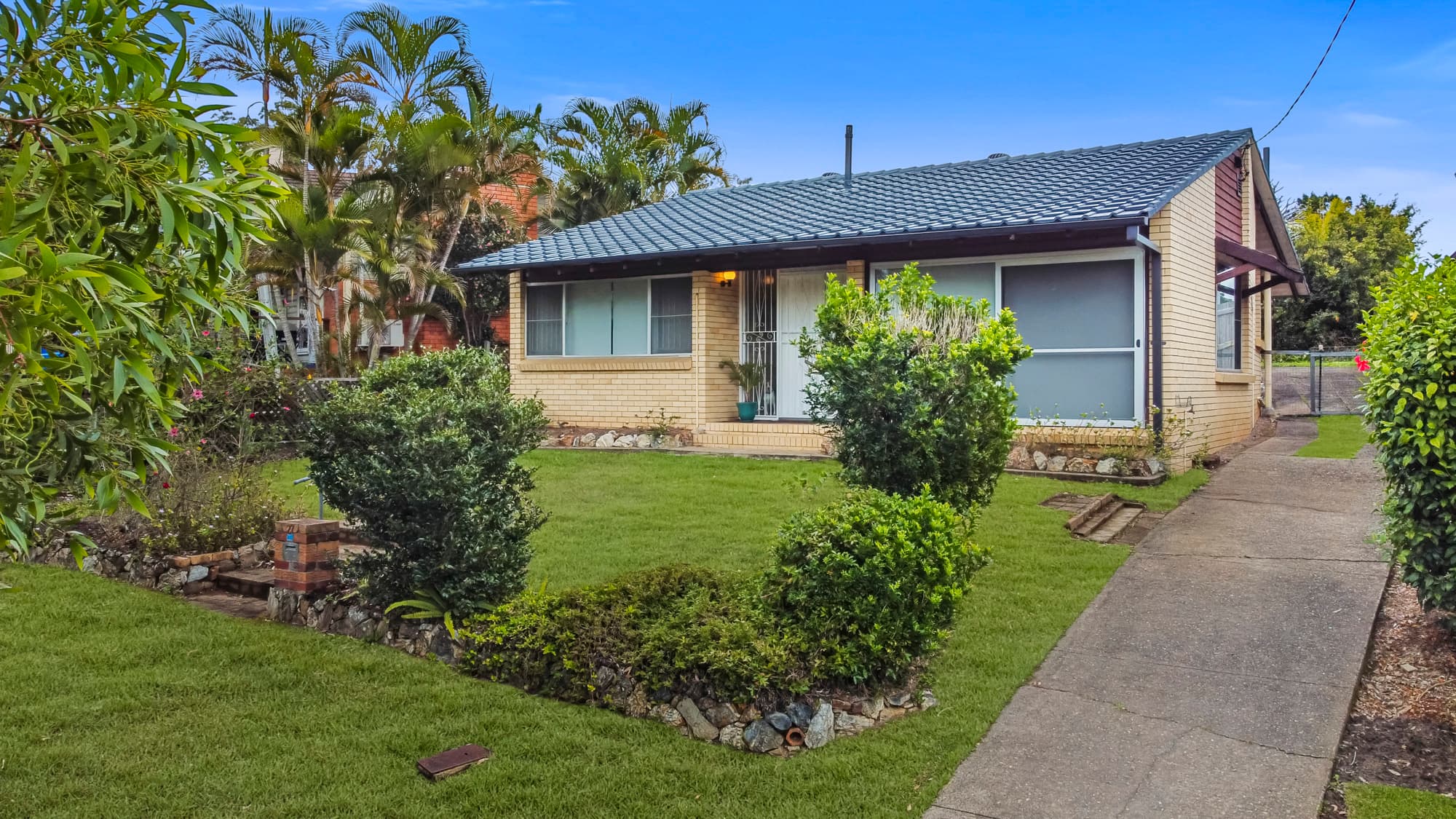 27 Boomerang Road, St Lucia - Image 1