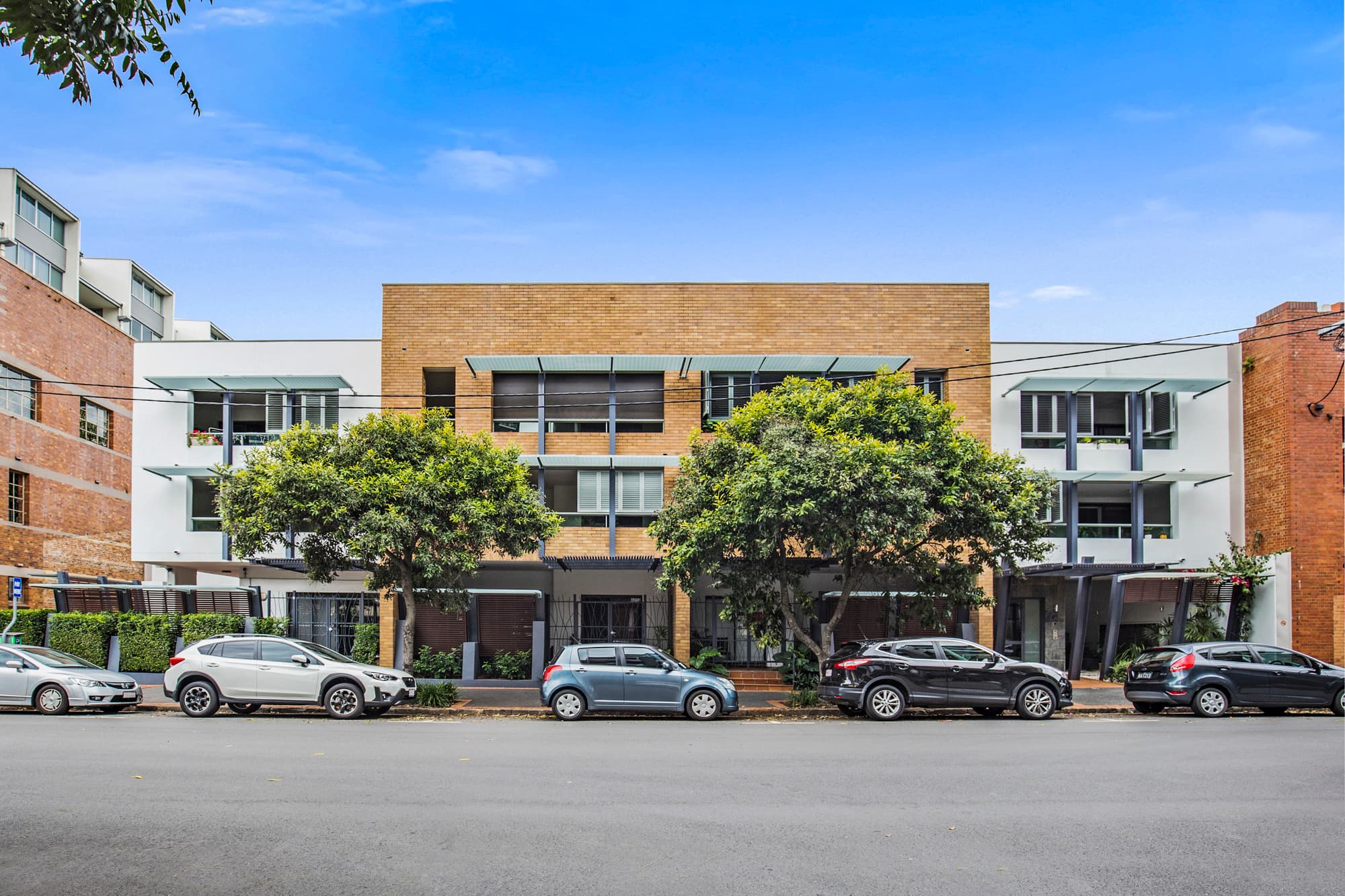 9/33 Helen Street, Teneriffe - Thumbnail 2