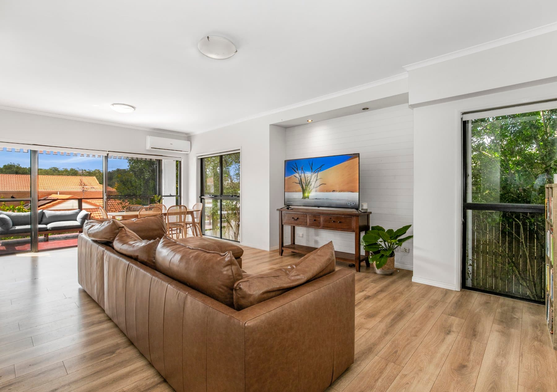 1/52 Golden Crest Pl..., Bellbowrie - Image 1