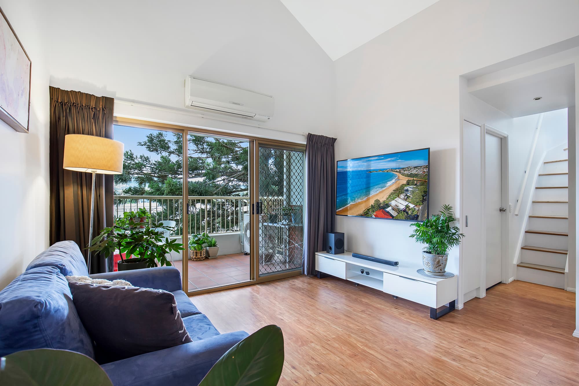 10/15 Clarence Road, Indooroopilly - Thumbnail 3