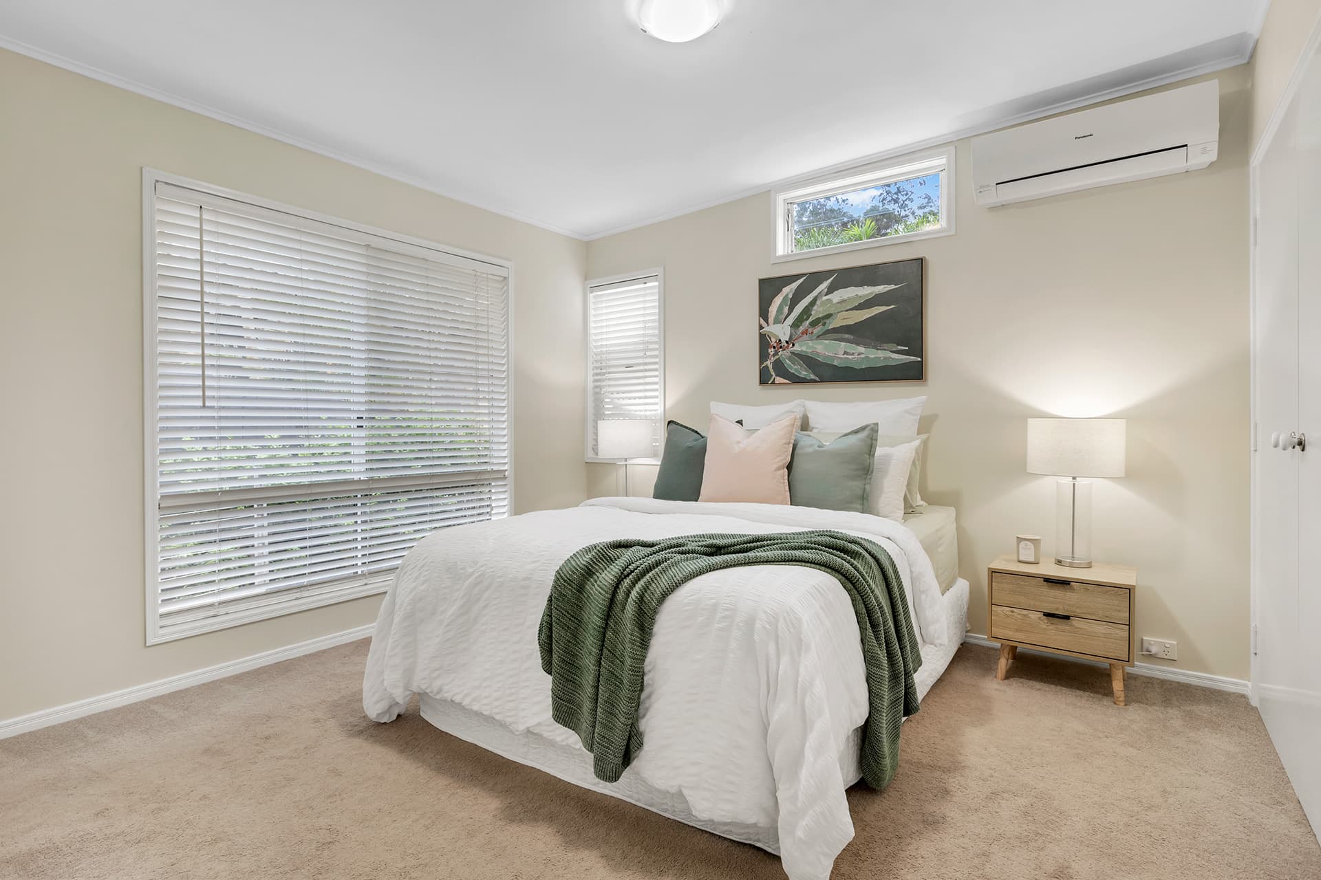 113 Greenford Street, Chapel Hill - Thumbnail 4