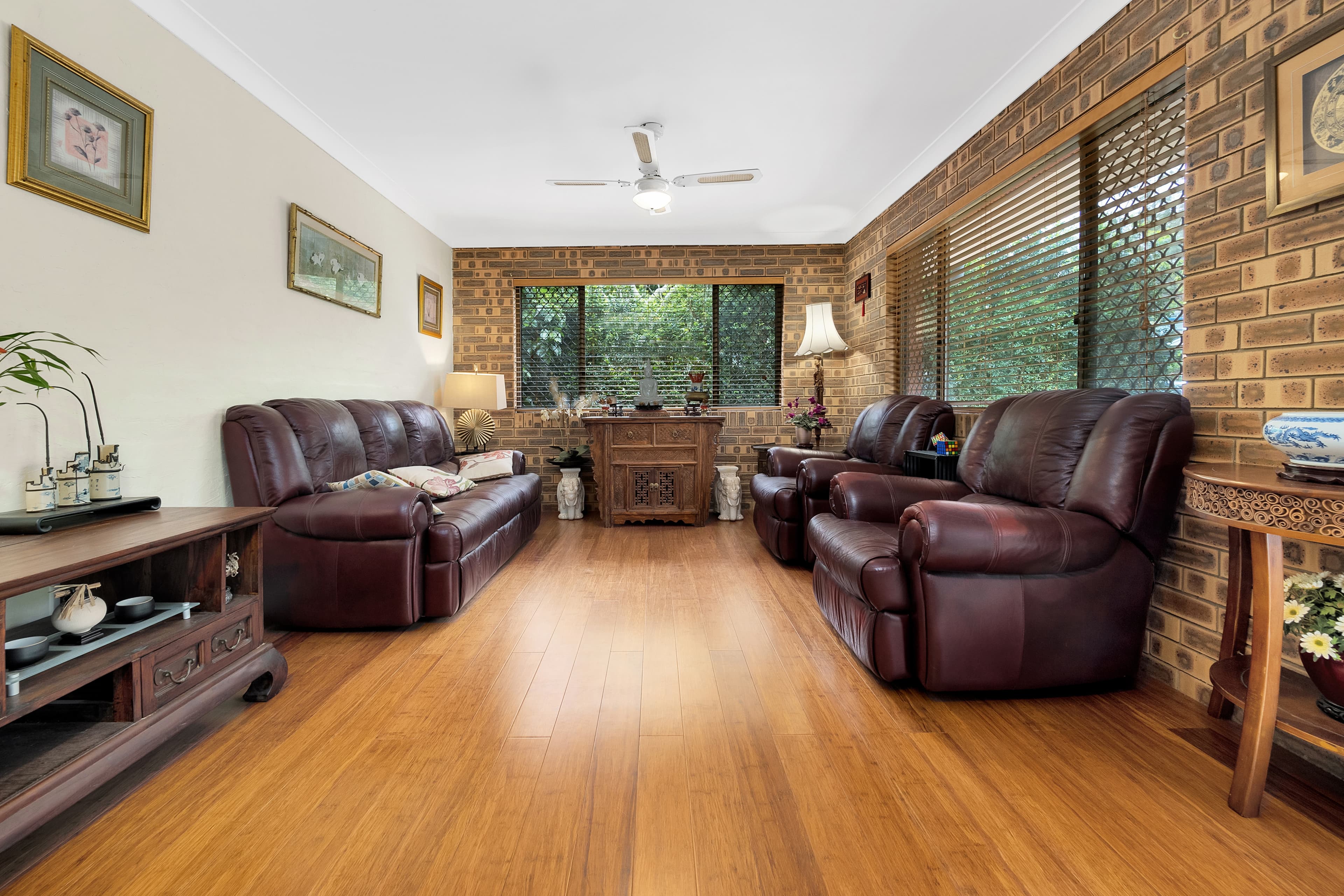 8 Kimba Street, Chapel Hill - Thumbnail 3