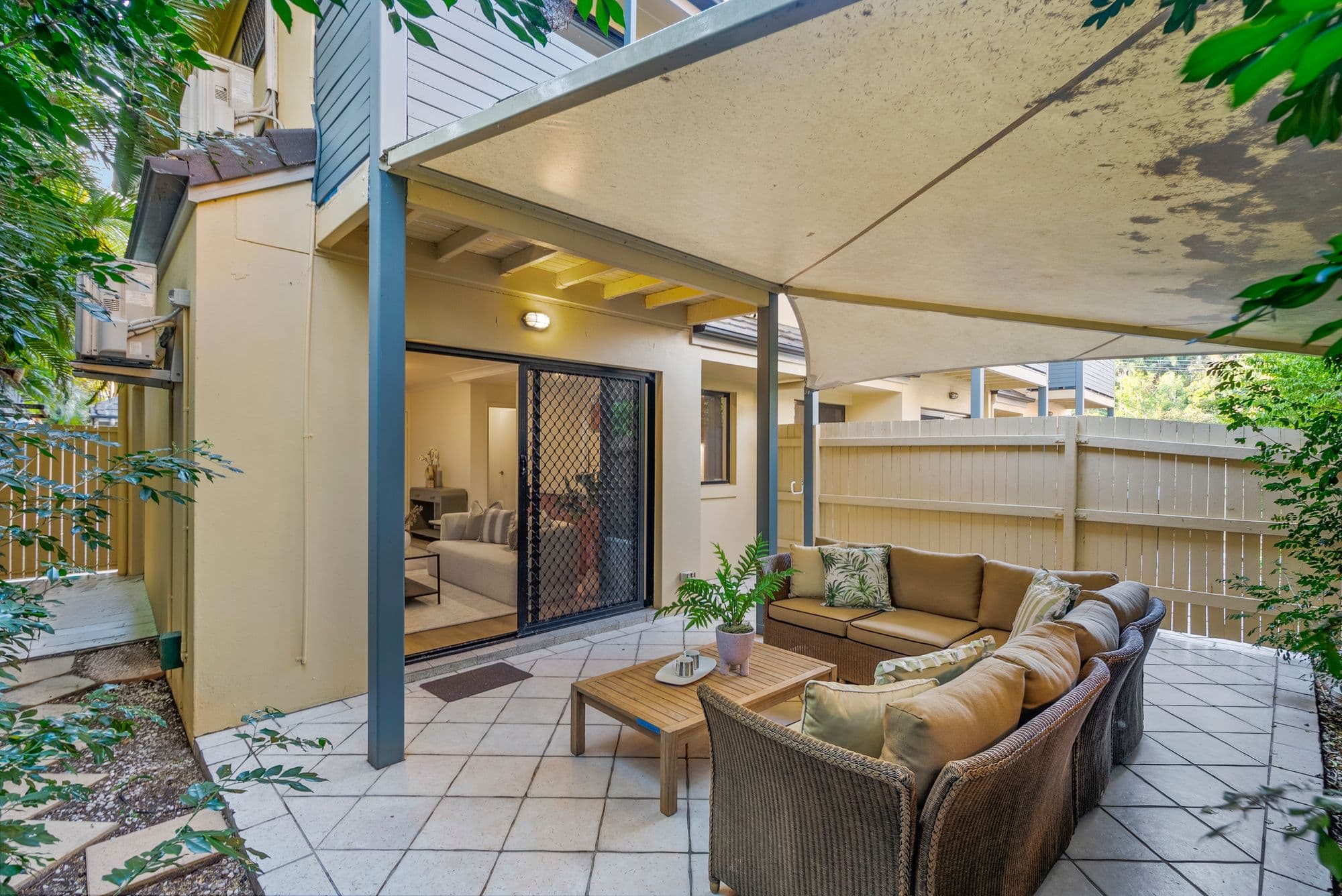 3/8 Sundridge Street, Taringa - Thumbnail 2