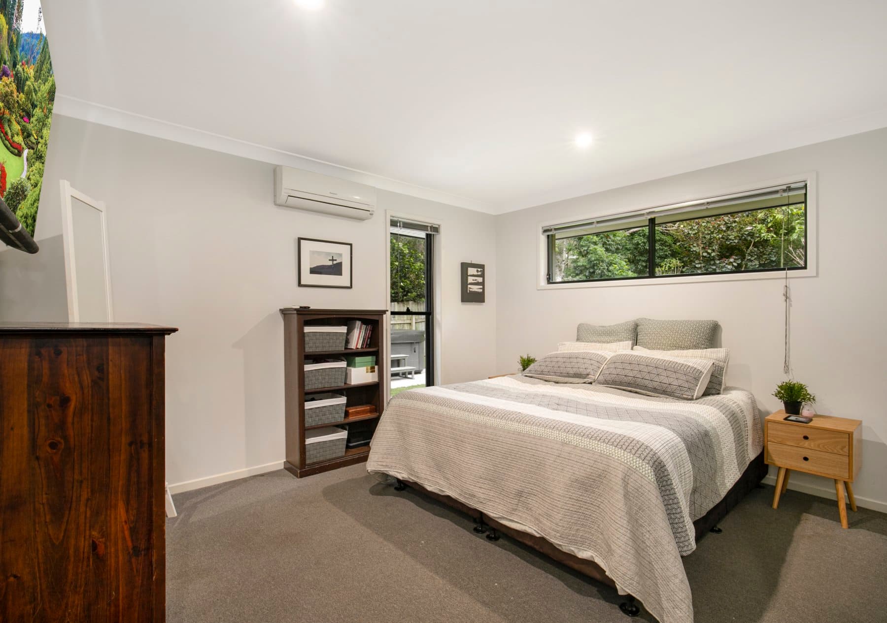 22 Corymbia Crescent, Anstead - Thumbnail 5