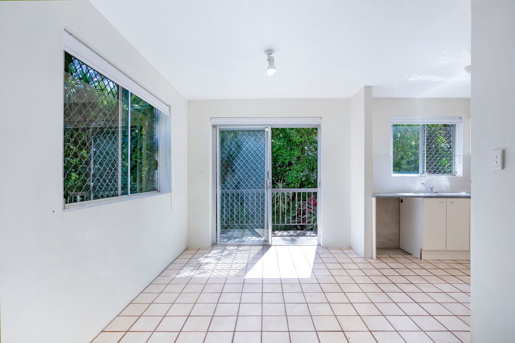 8/20 Franklin Street, Kelvin Grove - Thumbnail 4