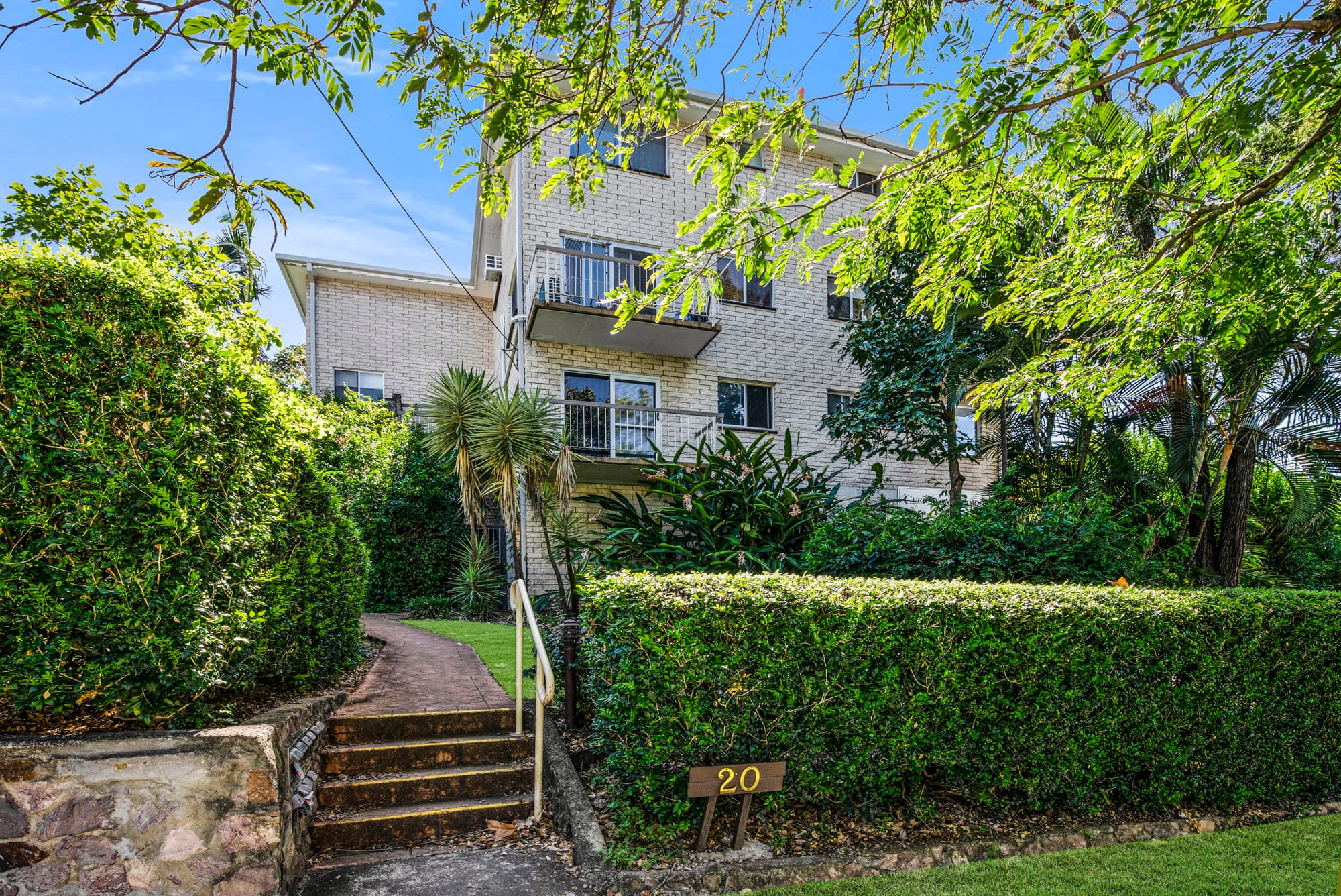 8/20 Franklin Street, Kelvin Grove - Image 1