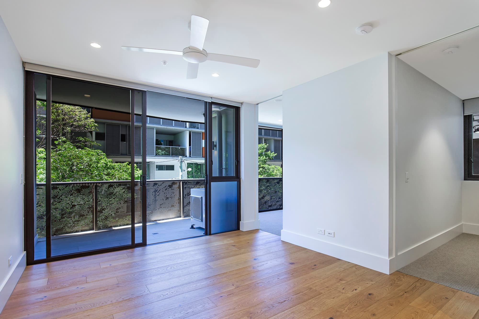 207/7 Chester Street, Newstead - Thumbnail 7