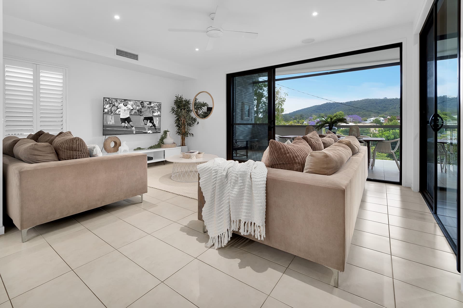 27 Eldon Street, Indooroopilly - Thumbnail 4