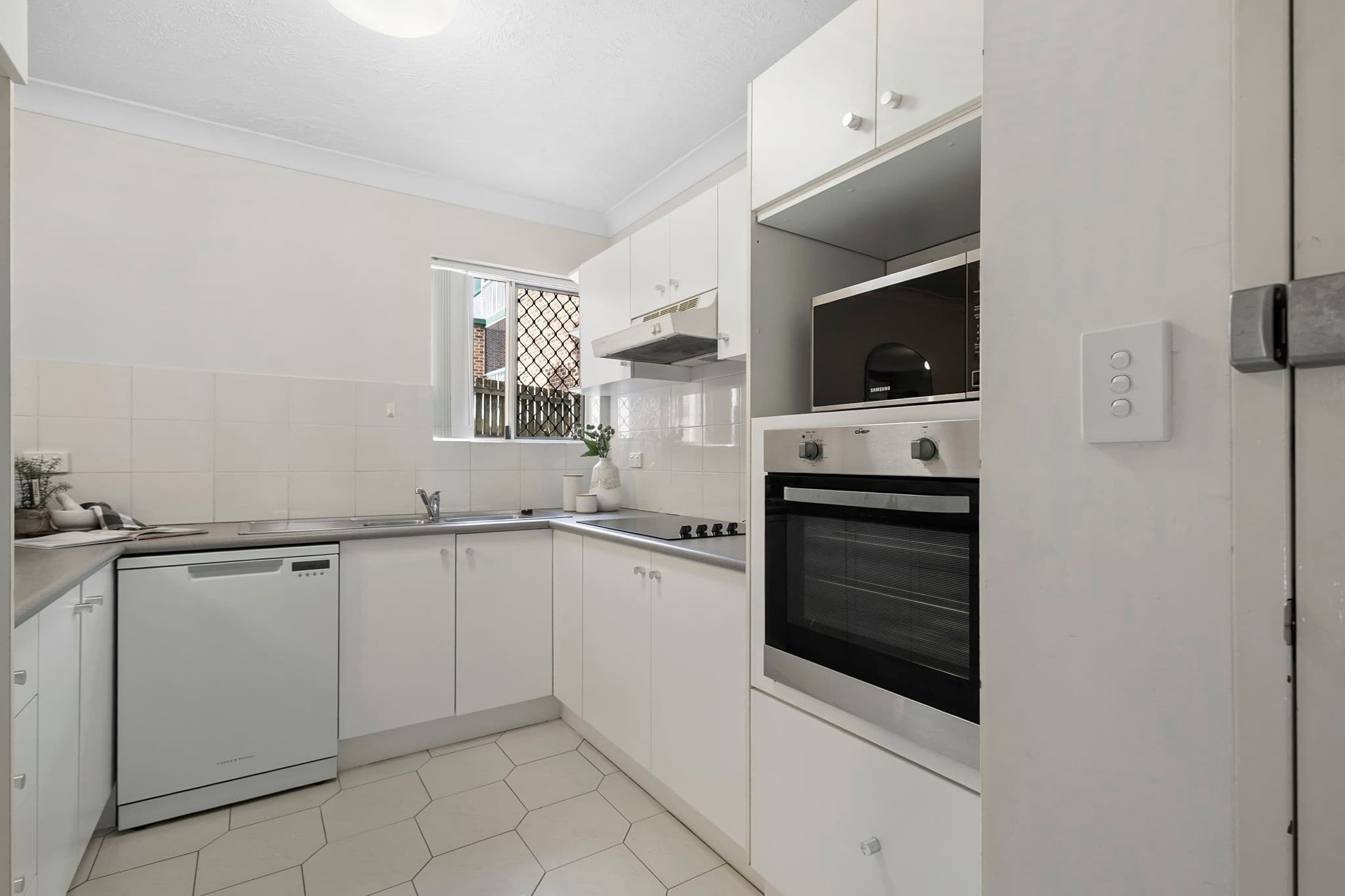 5/73 Beatrice Street, Taringa - Thumbnail 2
