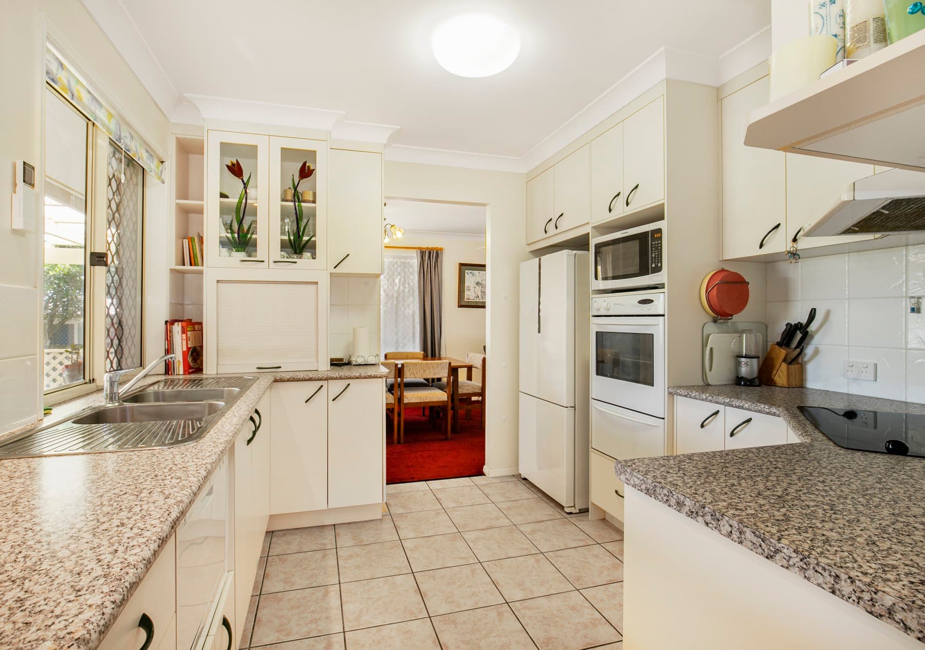 9 Volterra Place, Moggill - Thumbnail 3